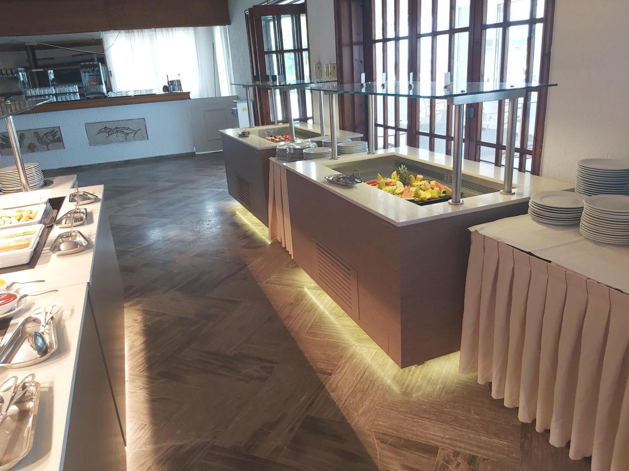 Sirenes Hotel 4*