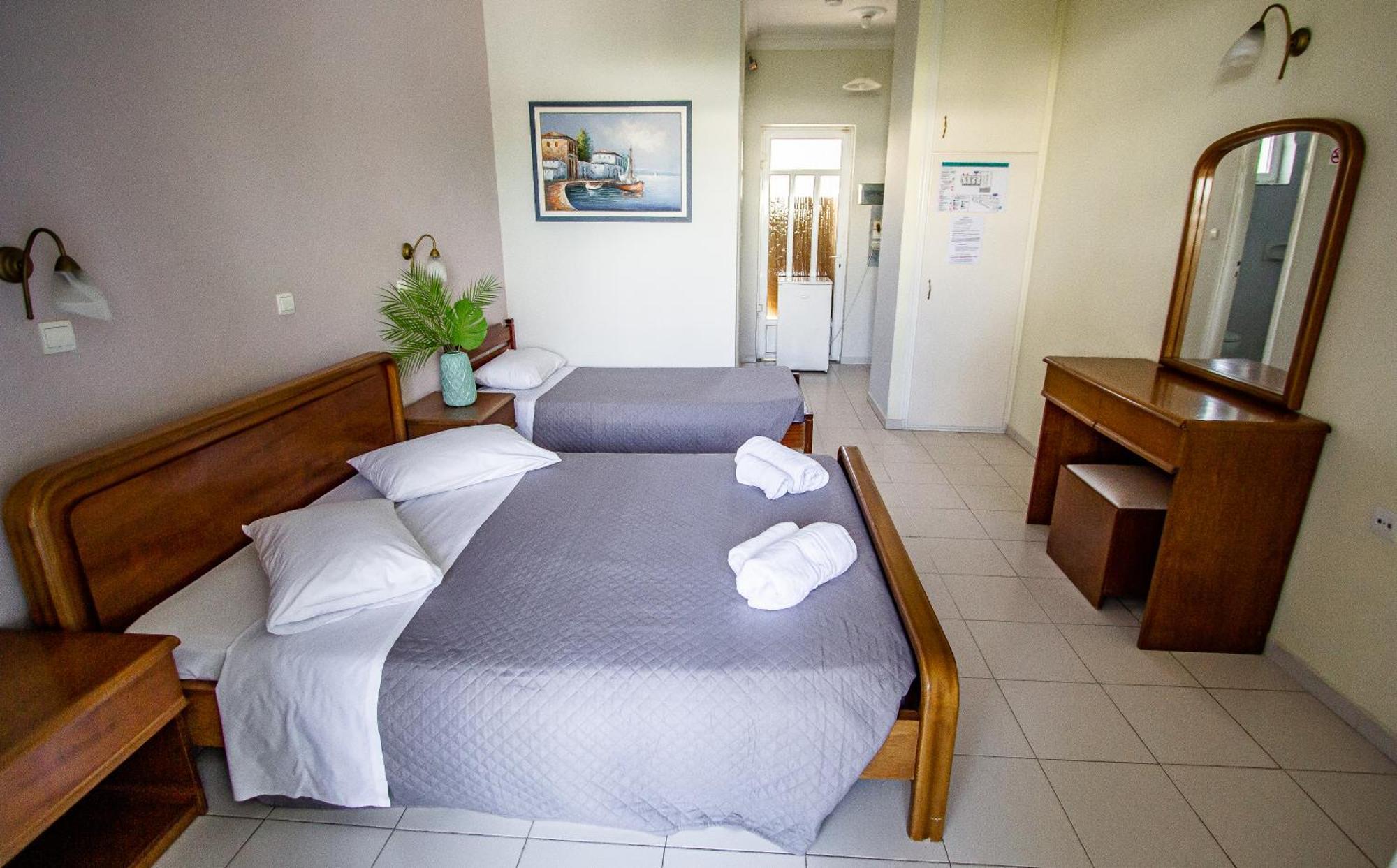 Sofia's Hotel 2*