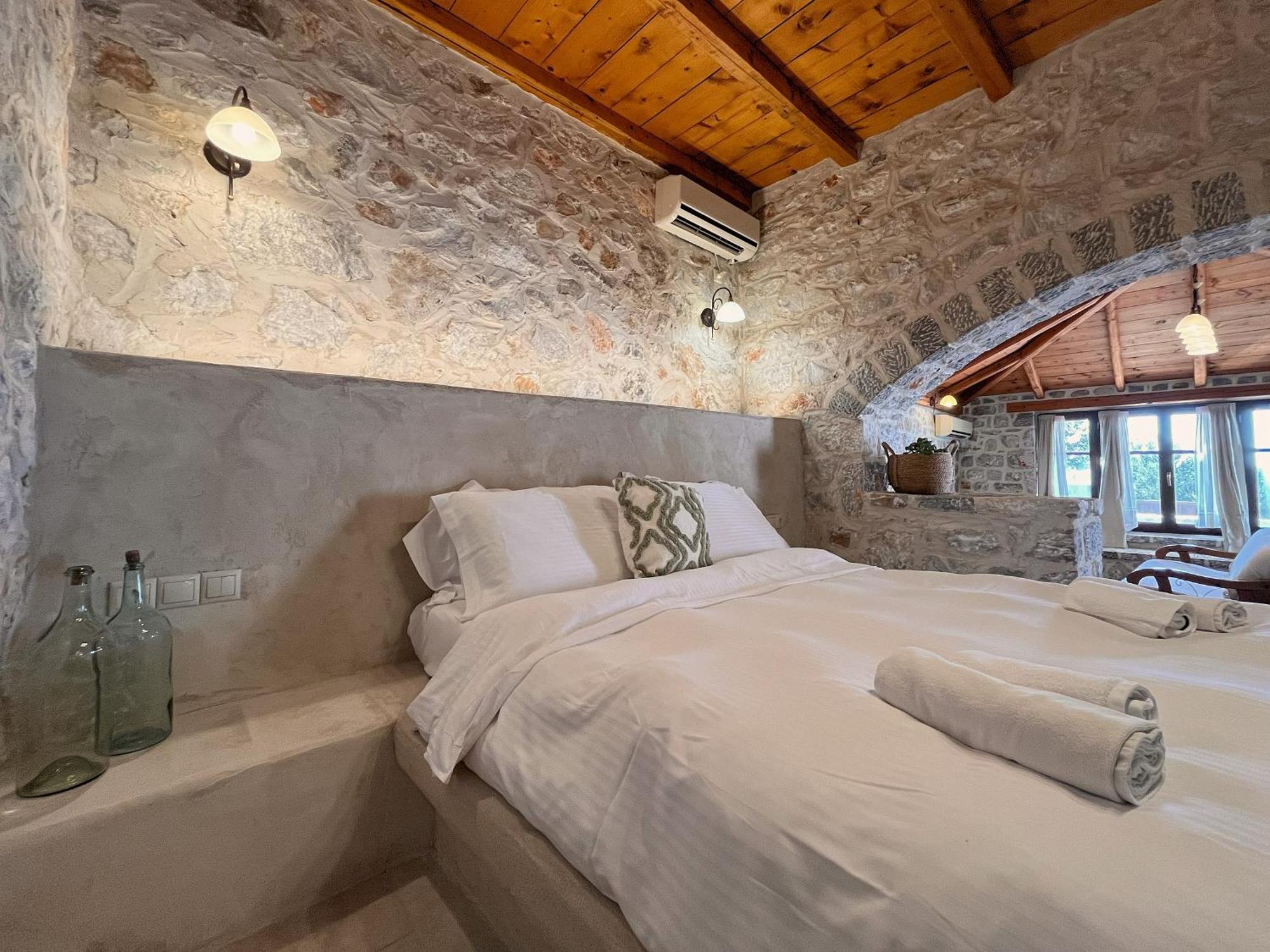 Holiday home Achelatis Traditional *