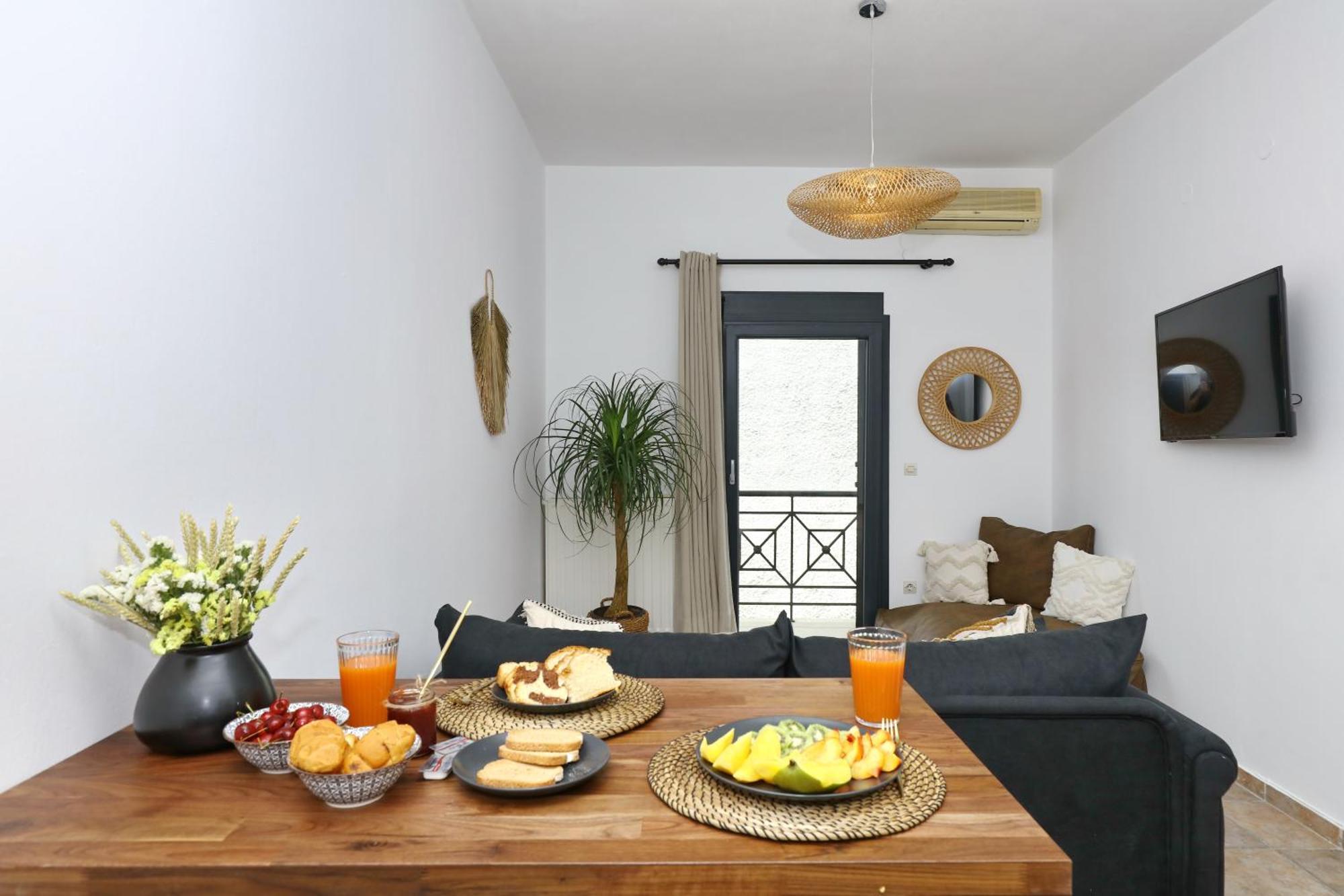Rania Apartment Skopelos Town