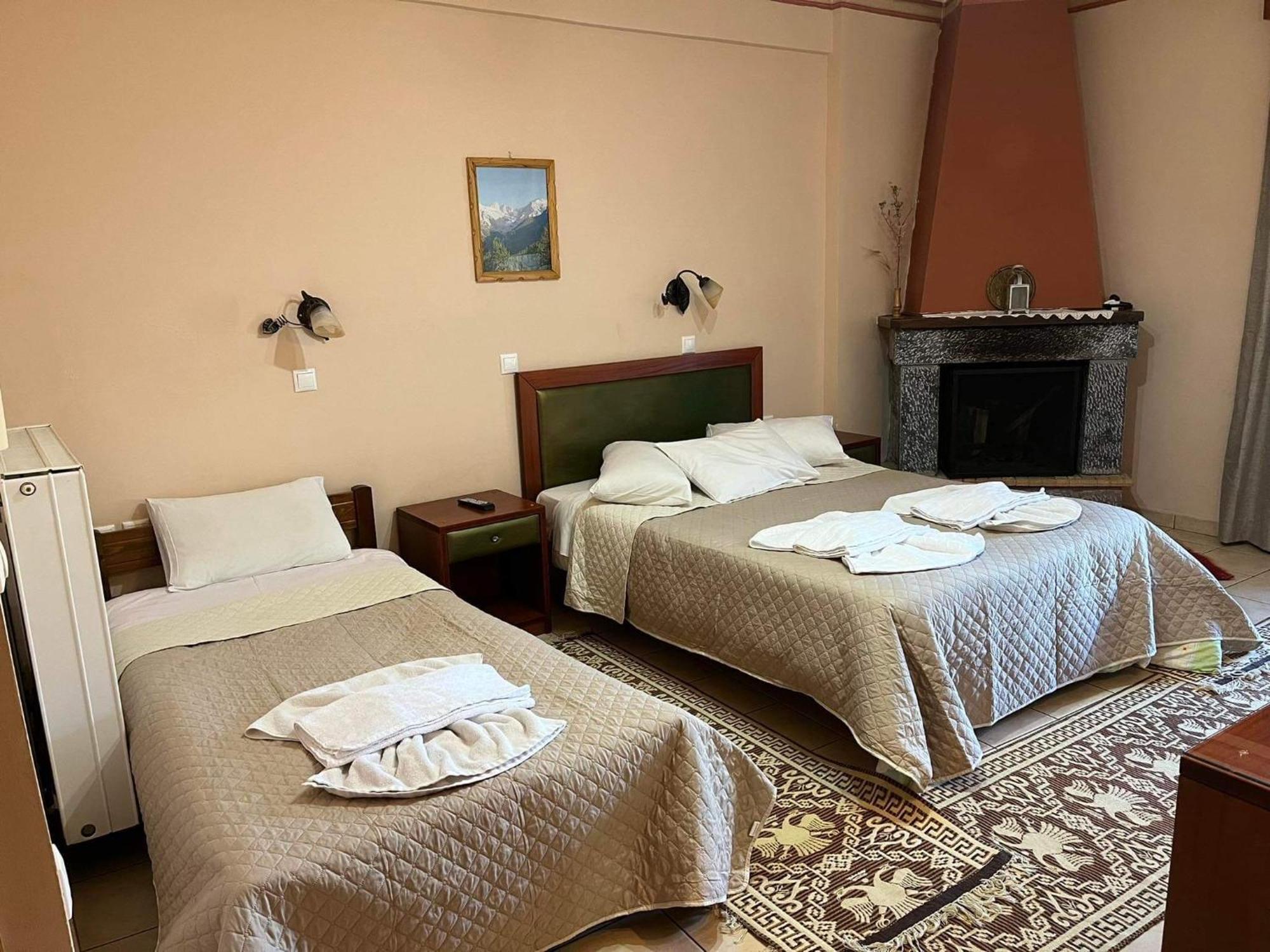 Guest house To Spiti Tis Irinis Vytina