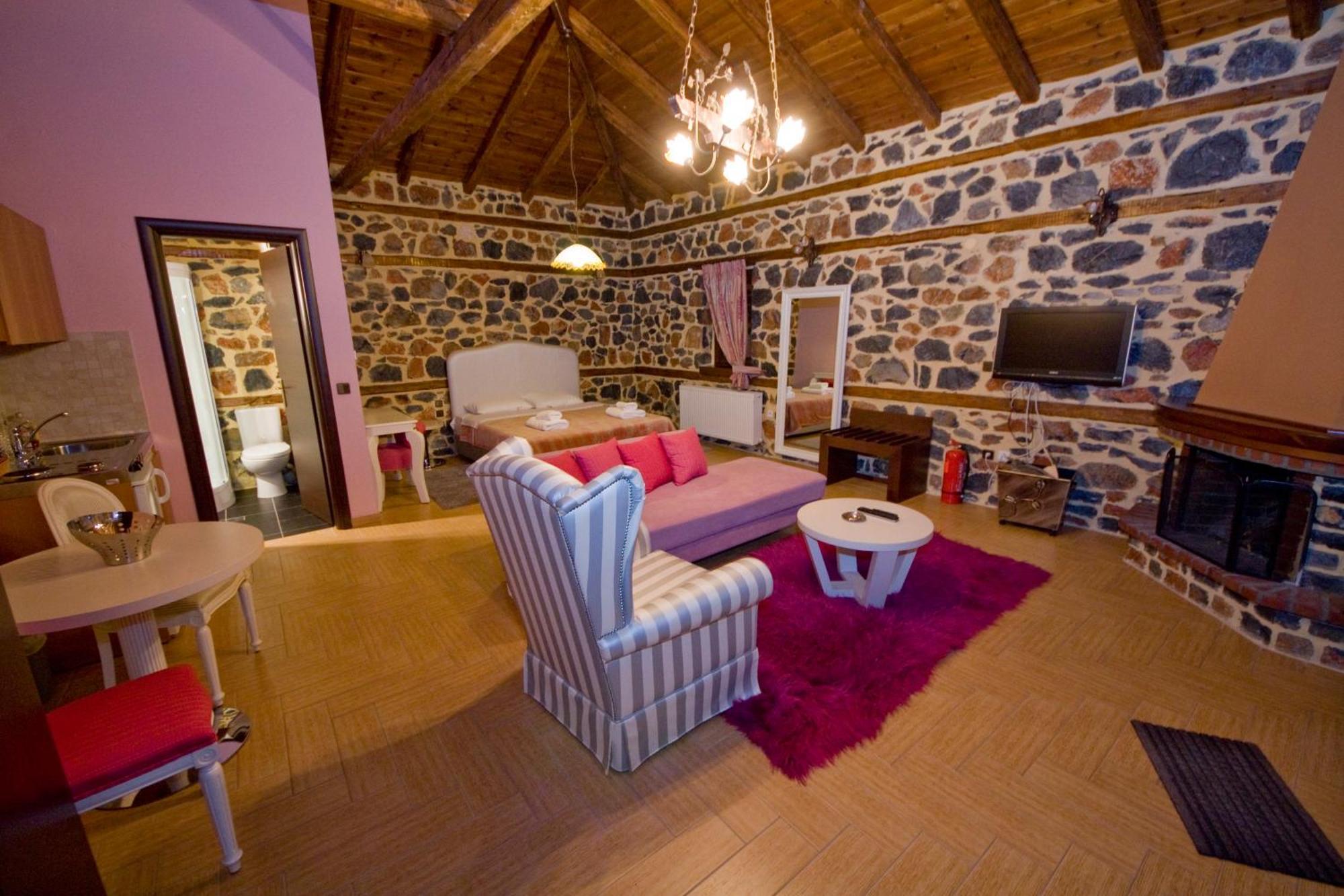 Guest house Xenonas Piperitsa *