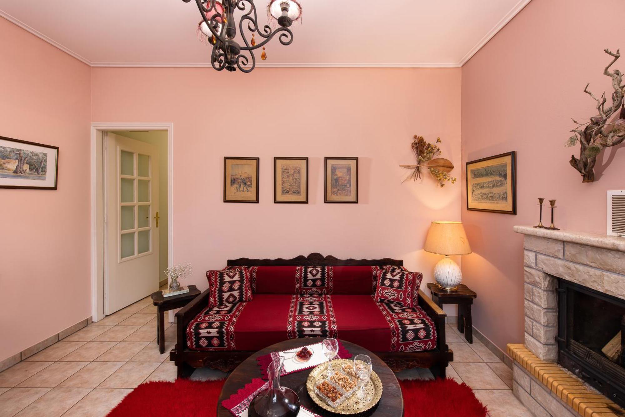 Amygdalies With Fireplace Apartment *