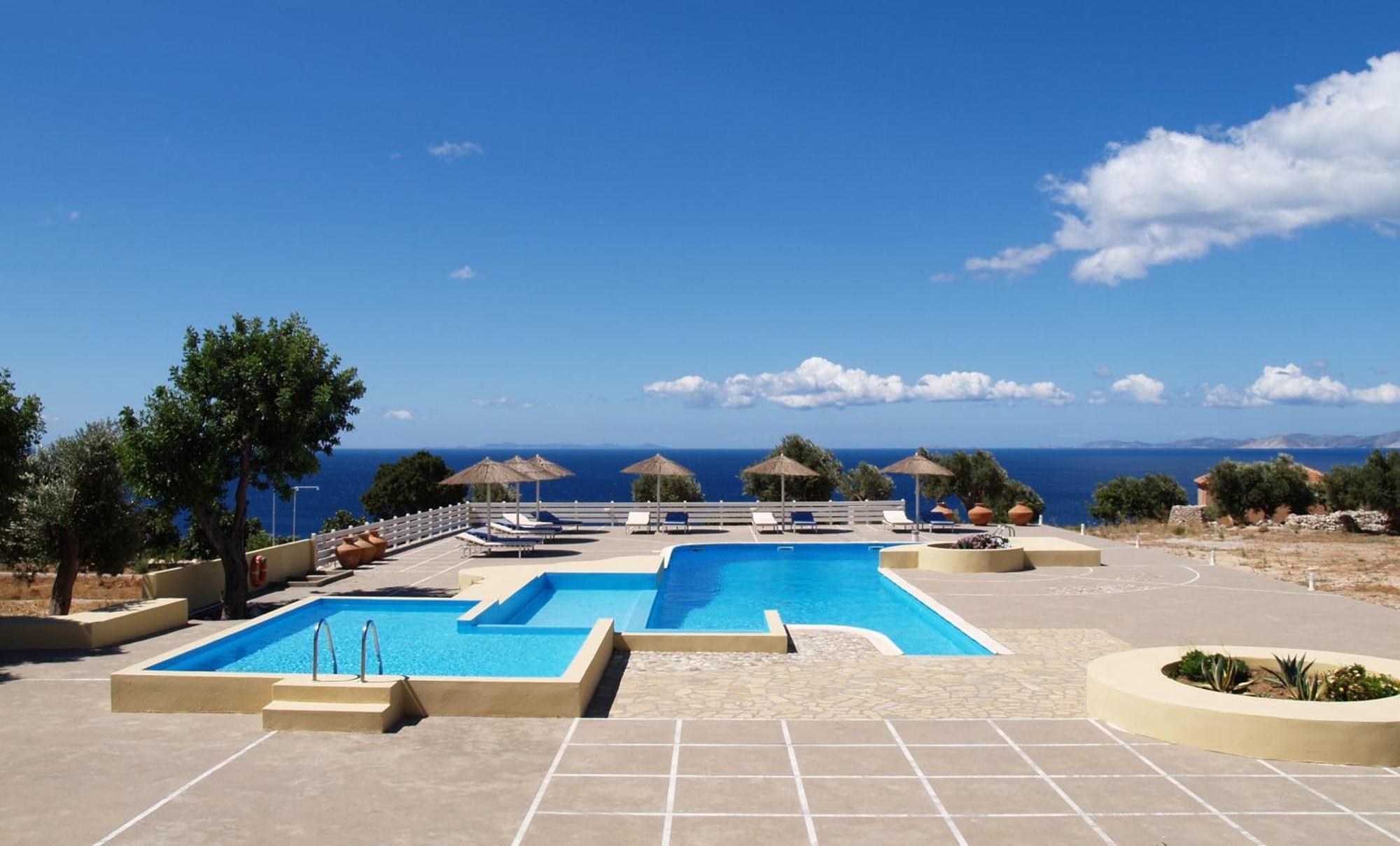 Mandilada Village Hotel
