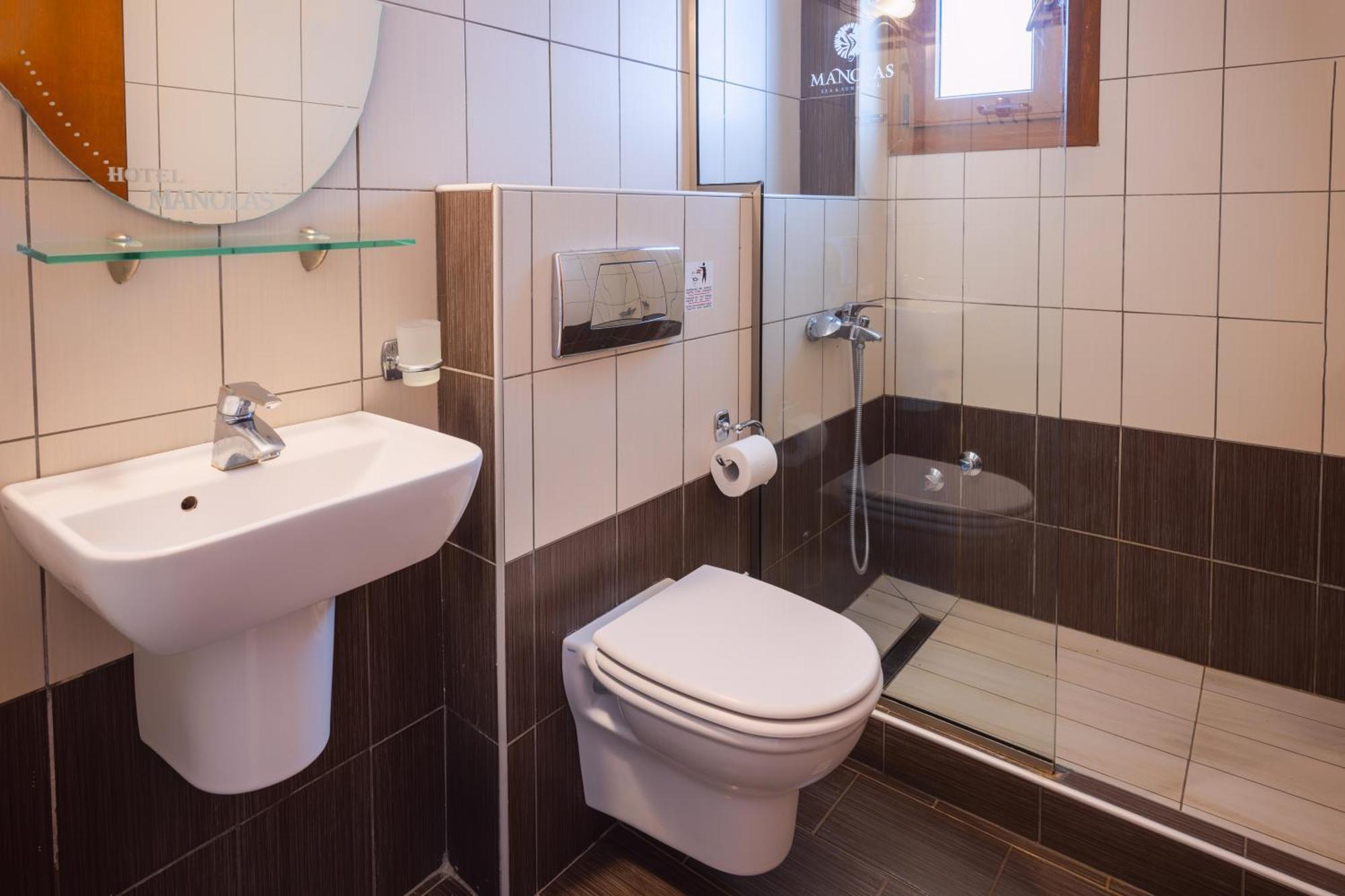 Manolas Aparthotel