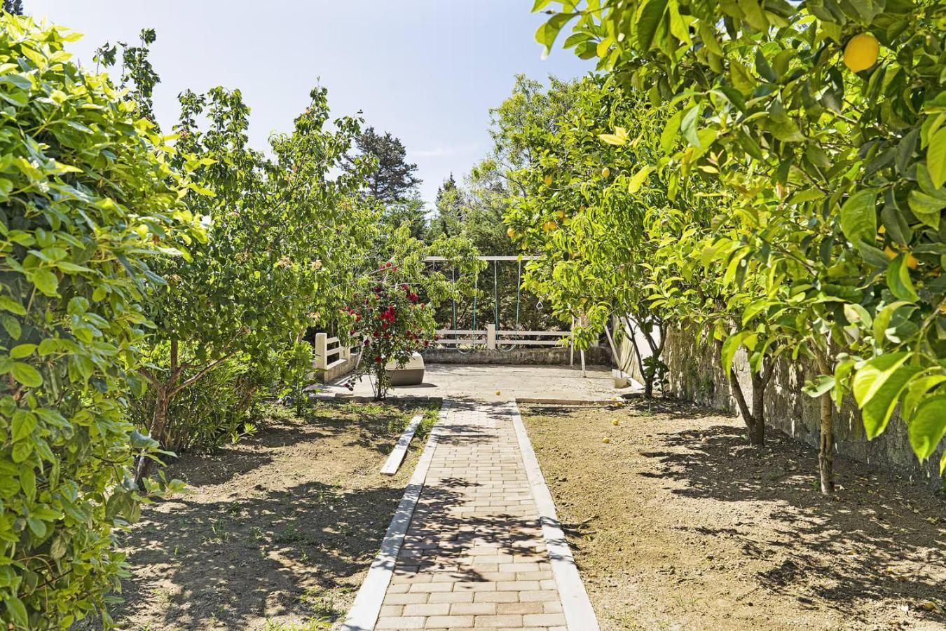 Apartment Paradiso *