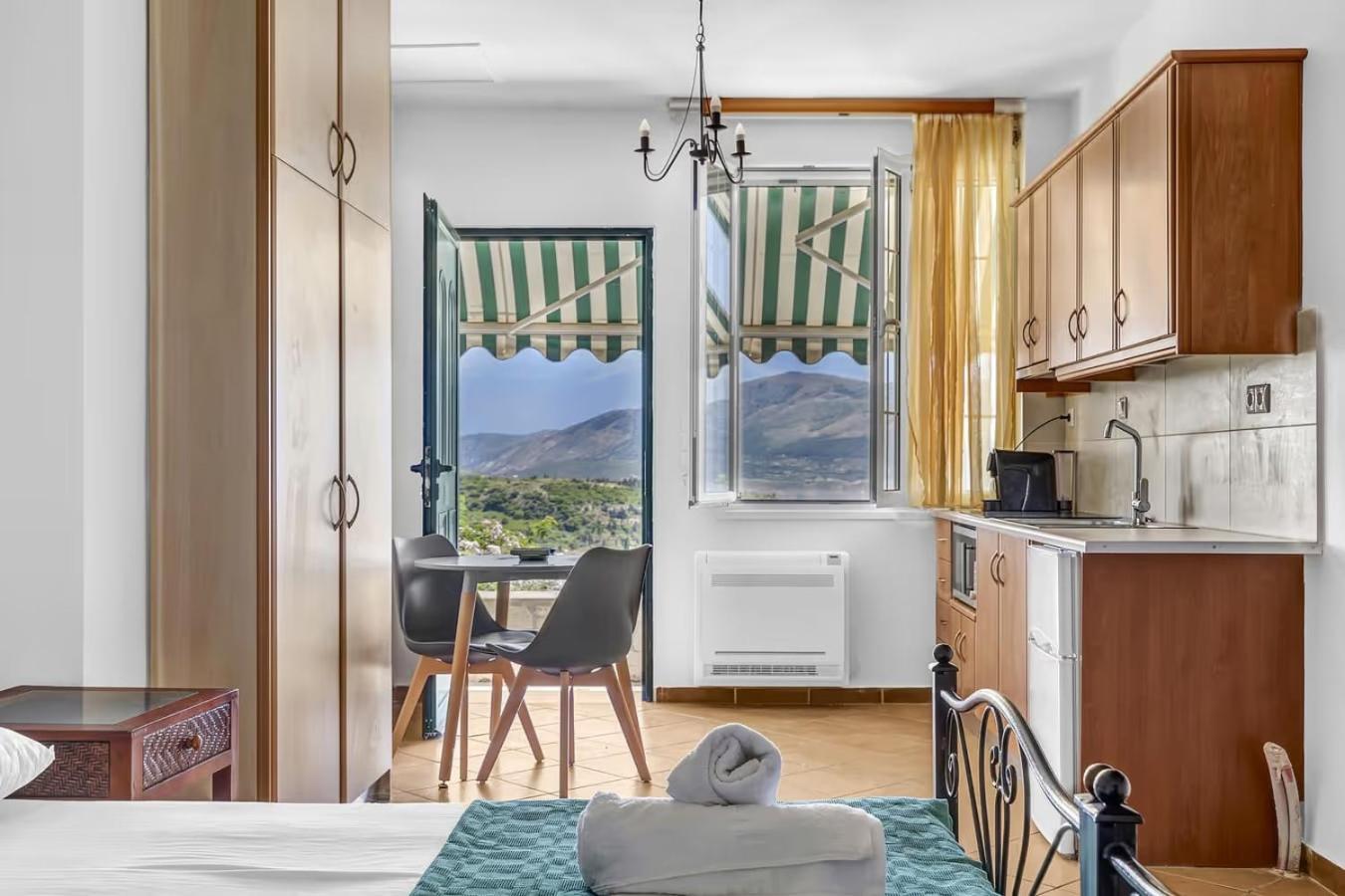 Paradiso Apartment *