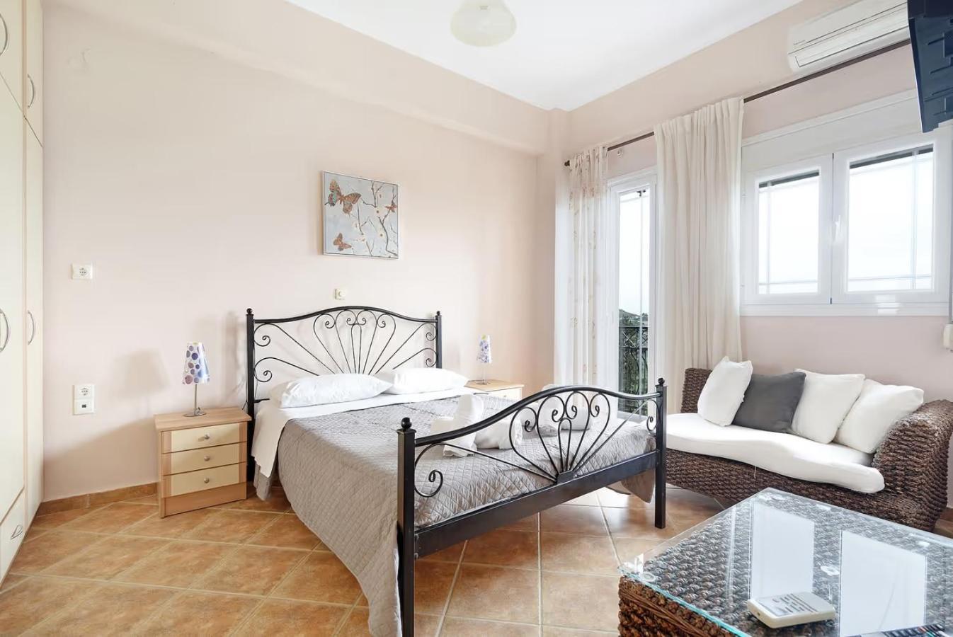 Paradiso Apartment *