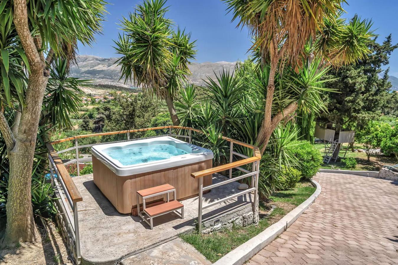 Paradiso Apartment