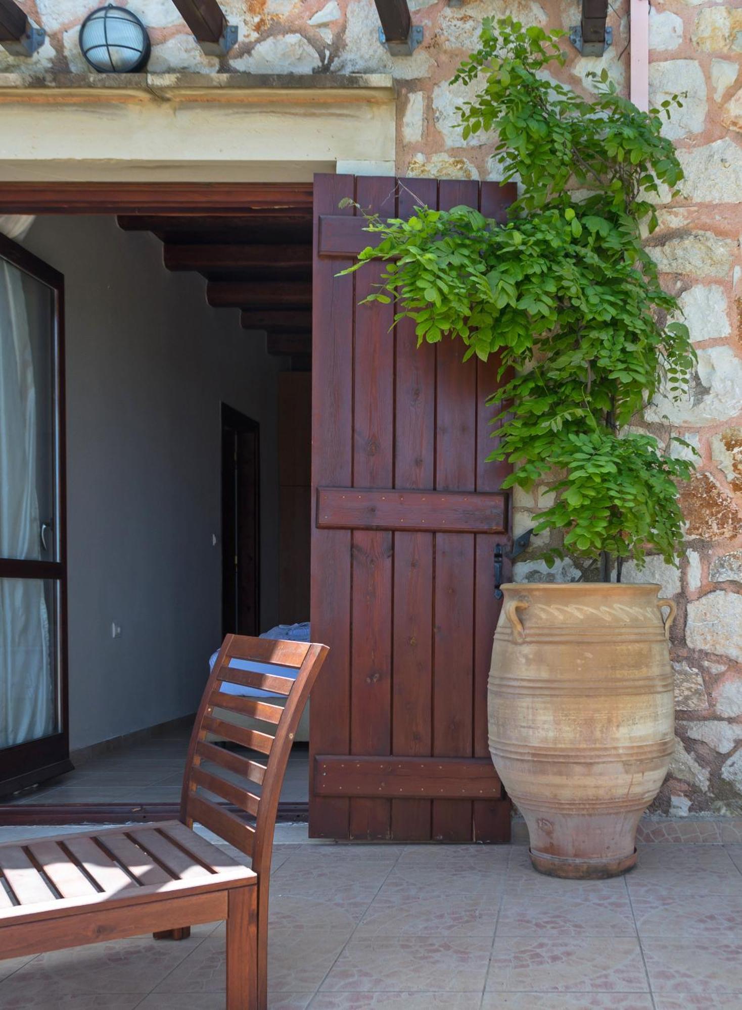 Petra Villa Kalyves