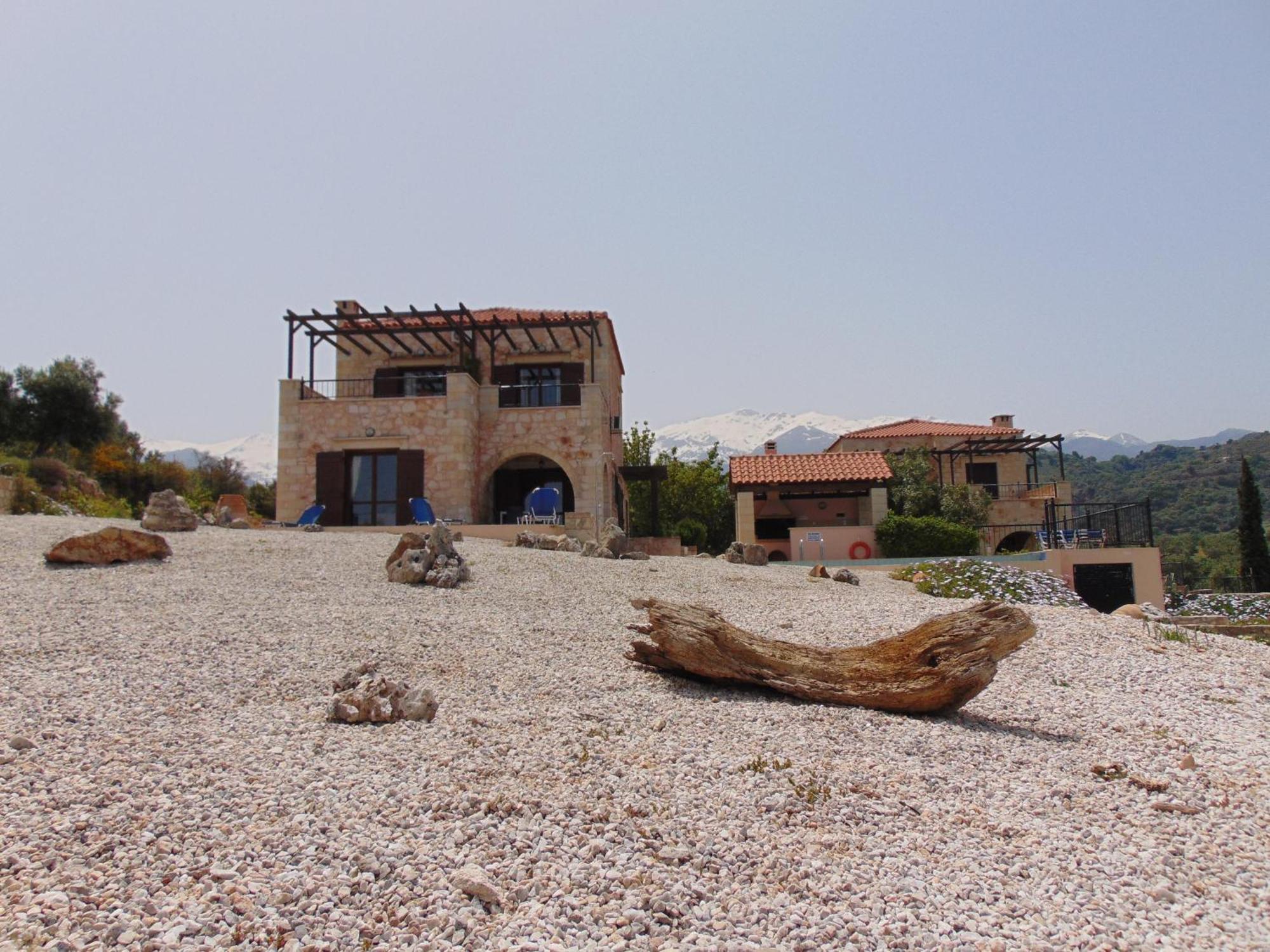 Villa Petra *