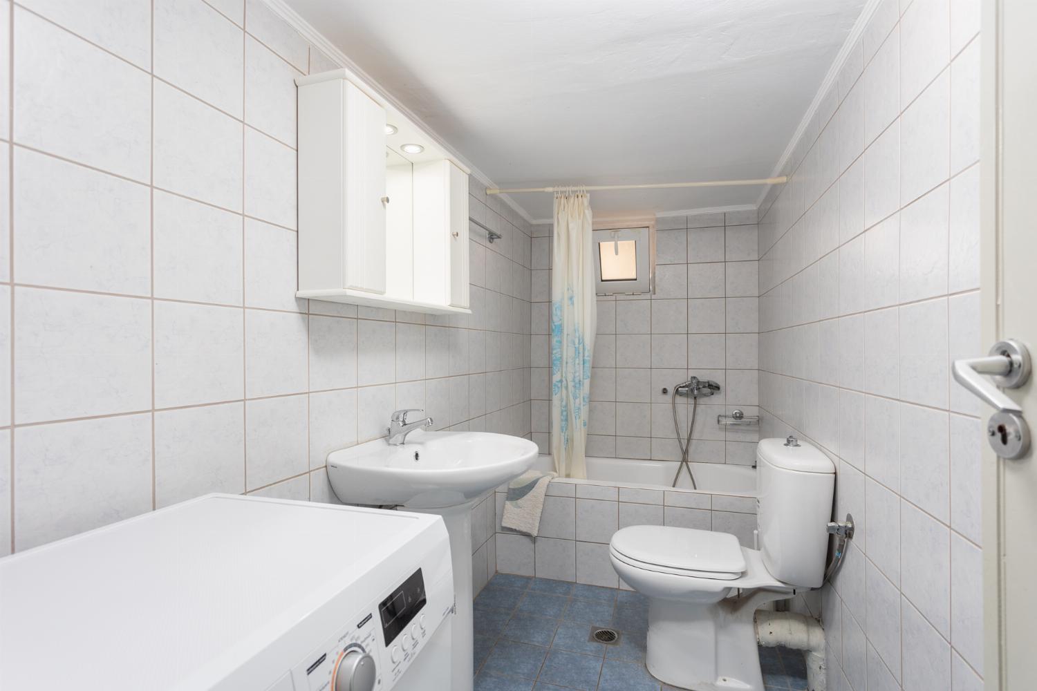 Maro Large Private Pool Ac Wifi Kefalas