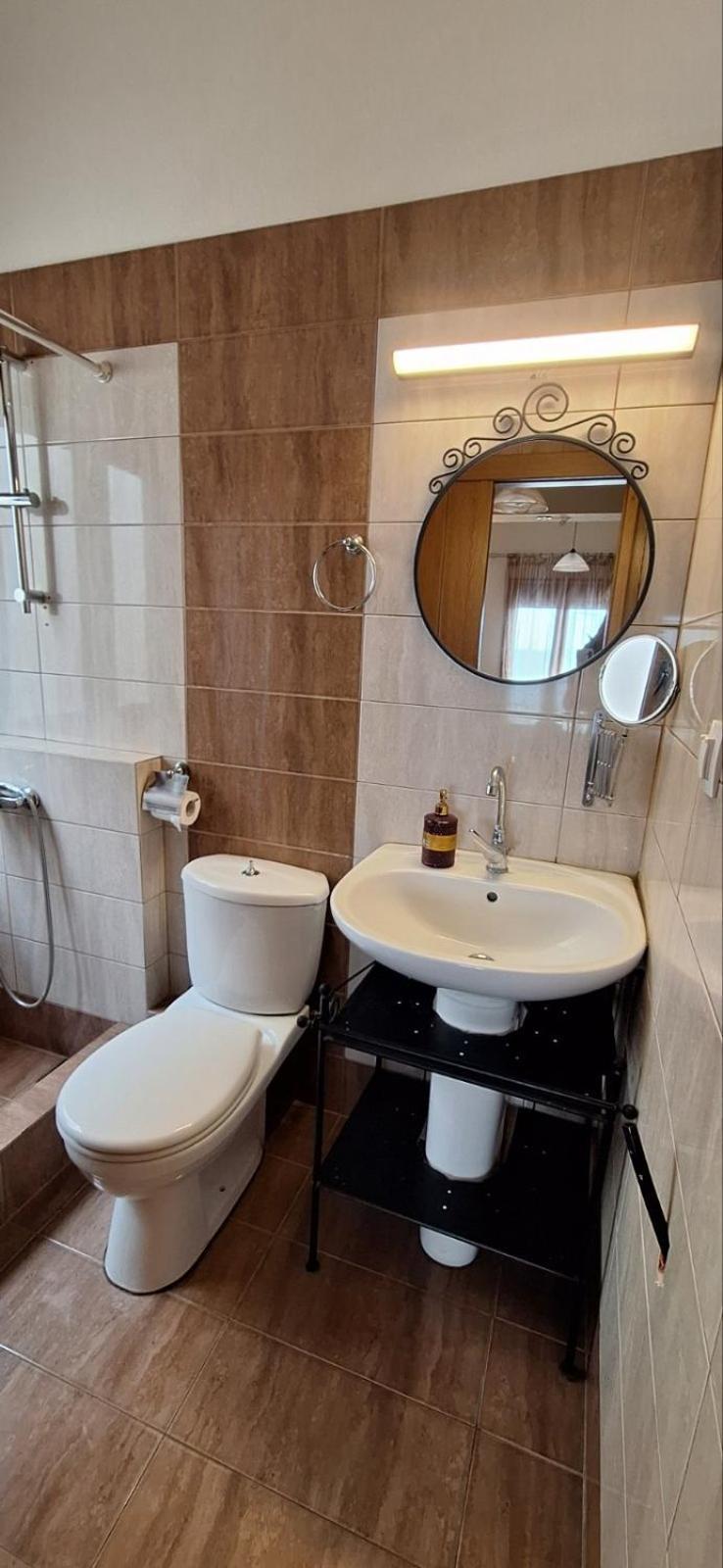 Apartment Diolkos Nea Roda