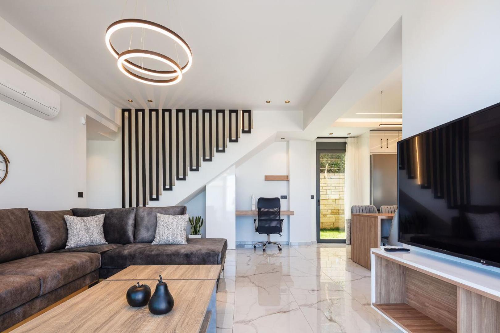 Four Horizons Luxury