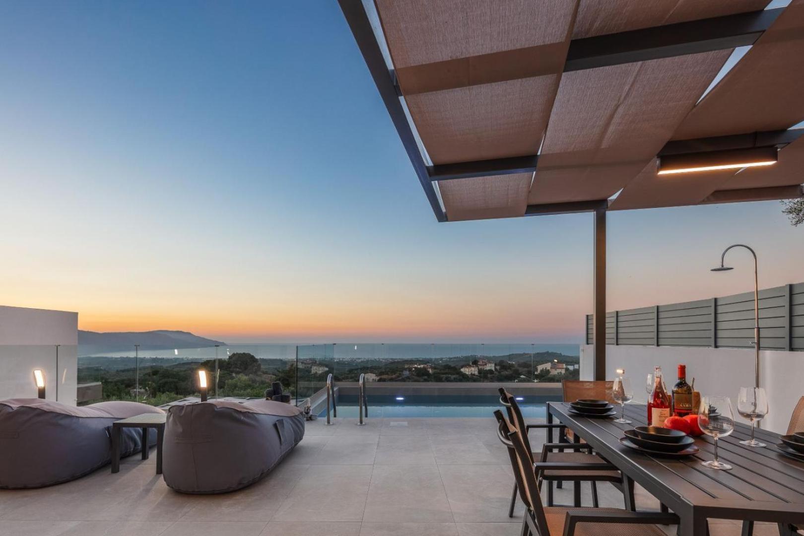 Apartment Four Horizons Luxury *