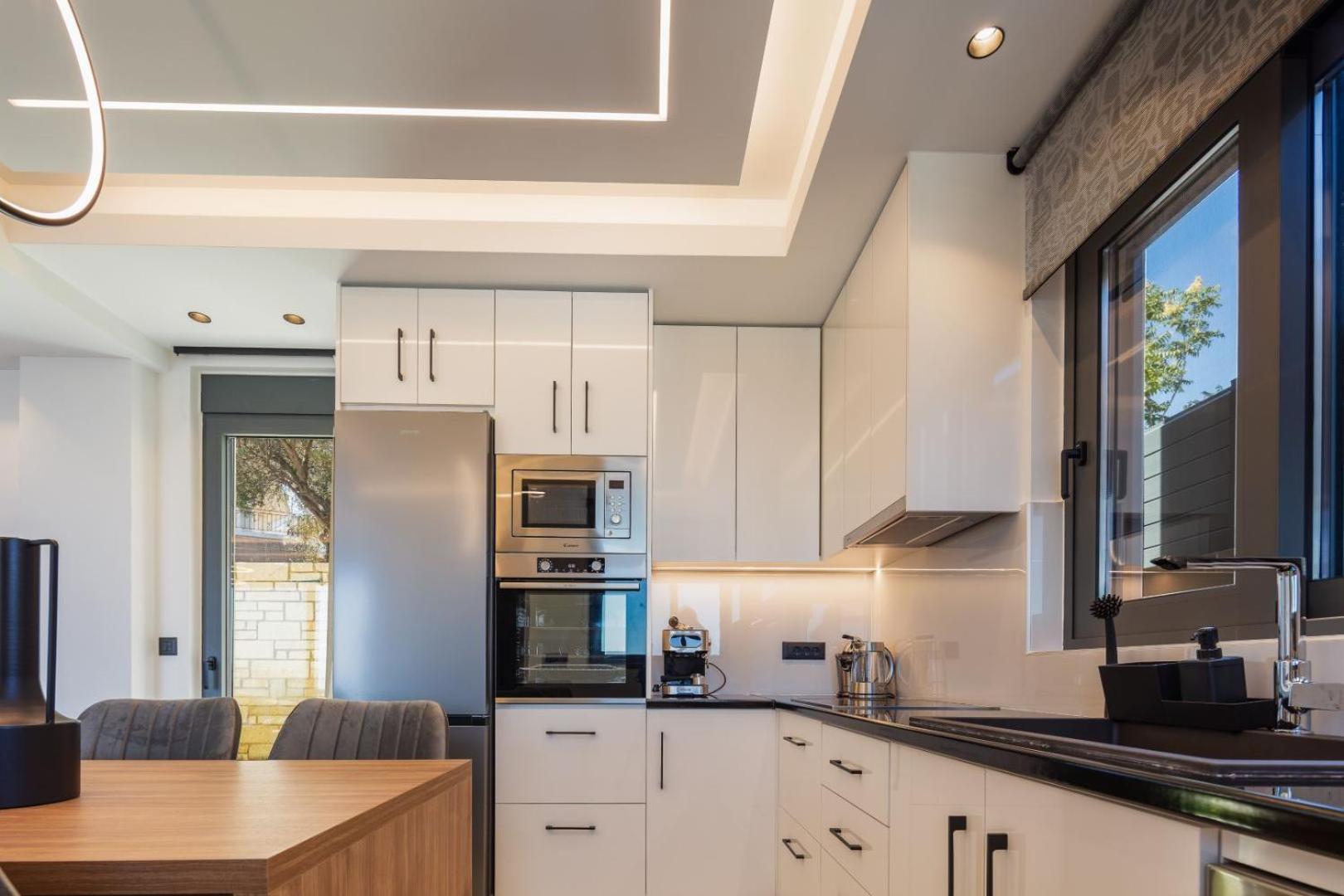 Four Horizons Luxury Apartment Kournas