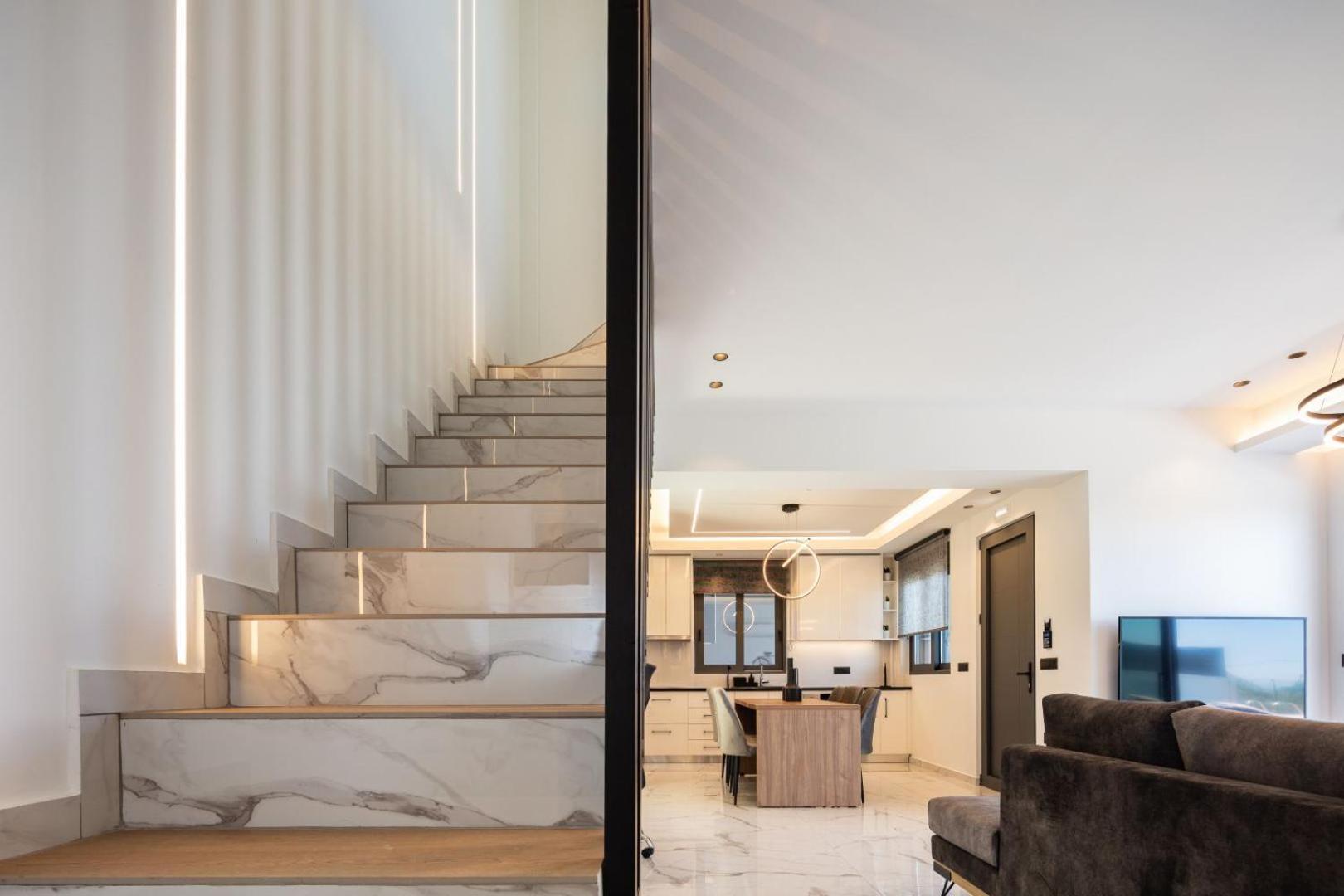 Four Horizons Luxury Apartment Kournas