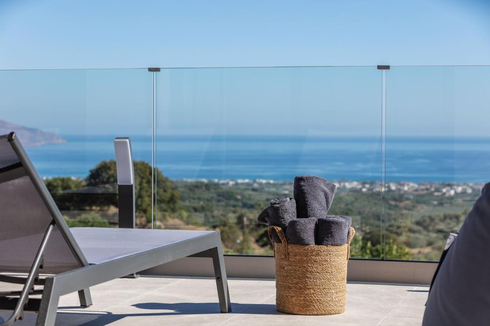 Apartment Four Horizons Luxury Kournas