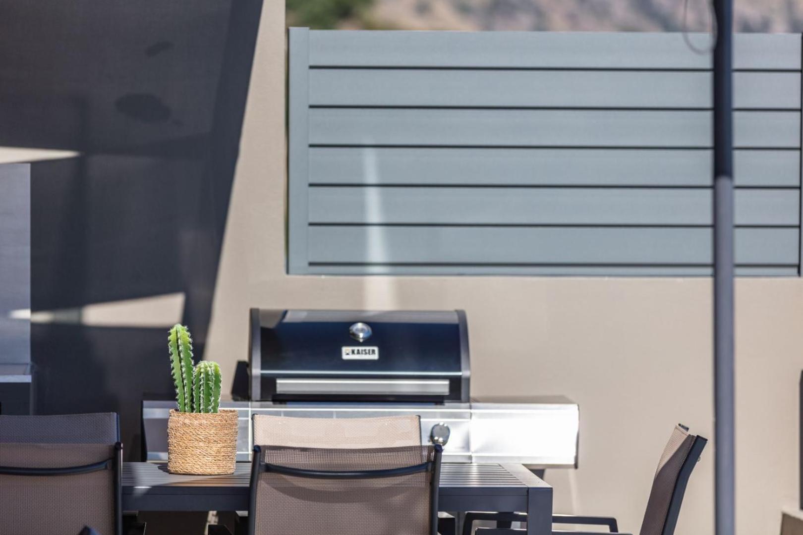 Apartment Four Horizons Luxury *
