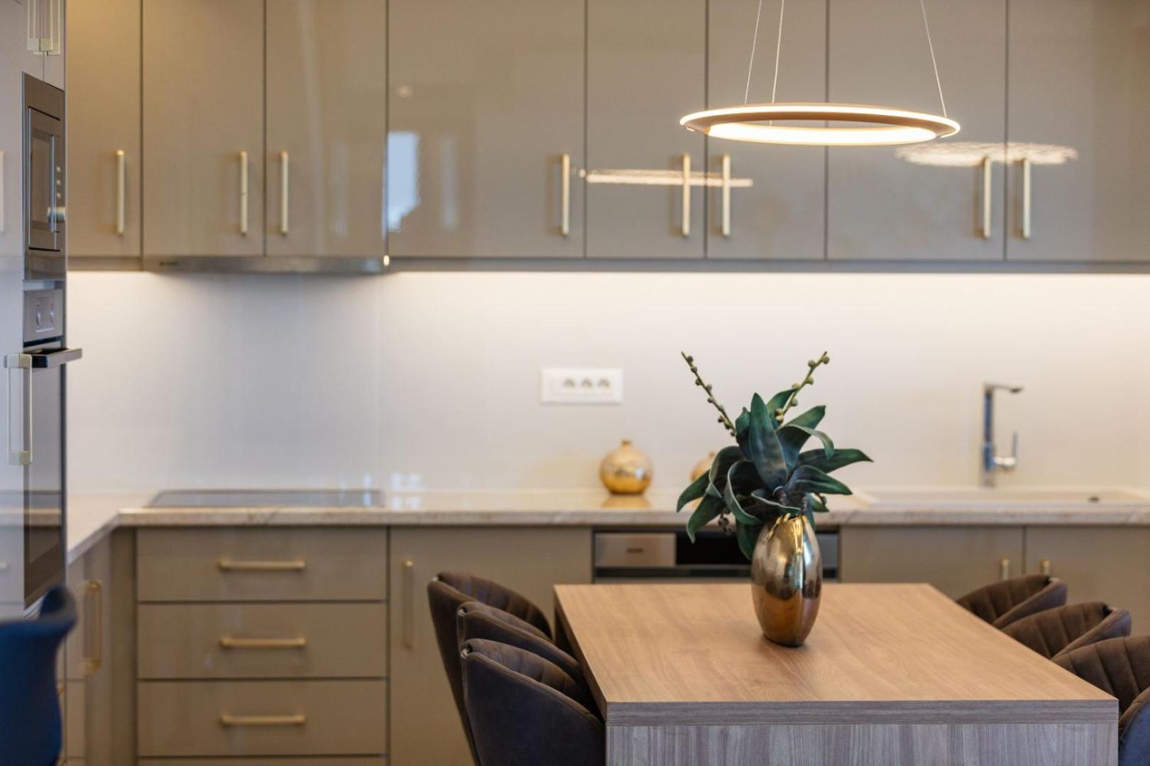 Four Horizons Luxury Apartment Kournas