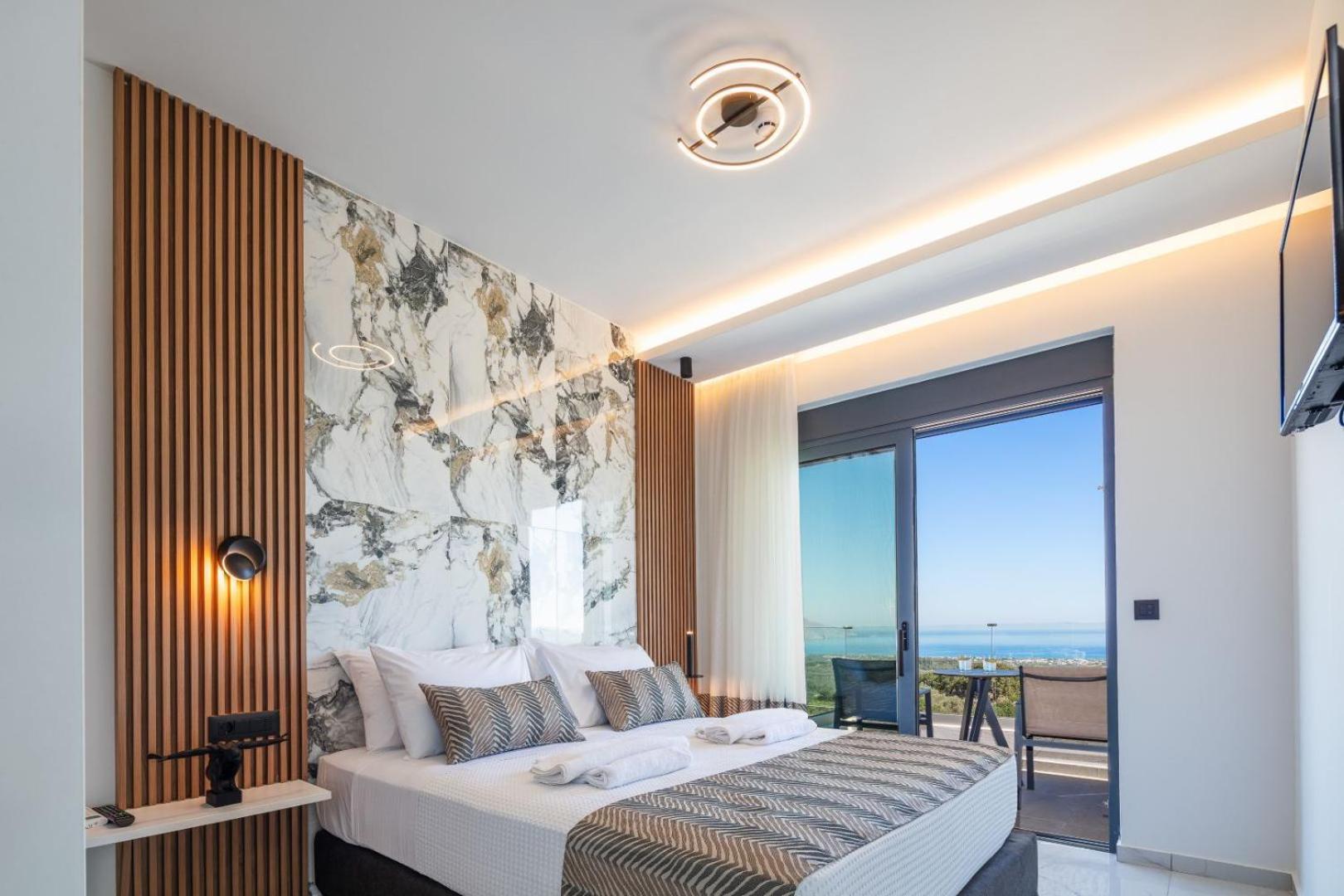 Four Horizons Luxury Kournas