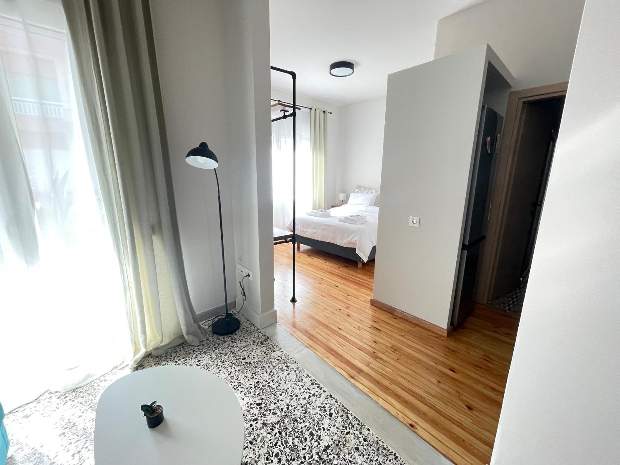Apartment 19 Living *