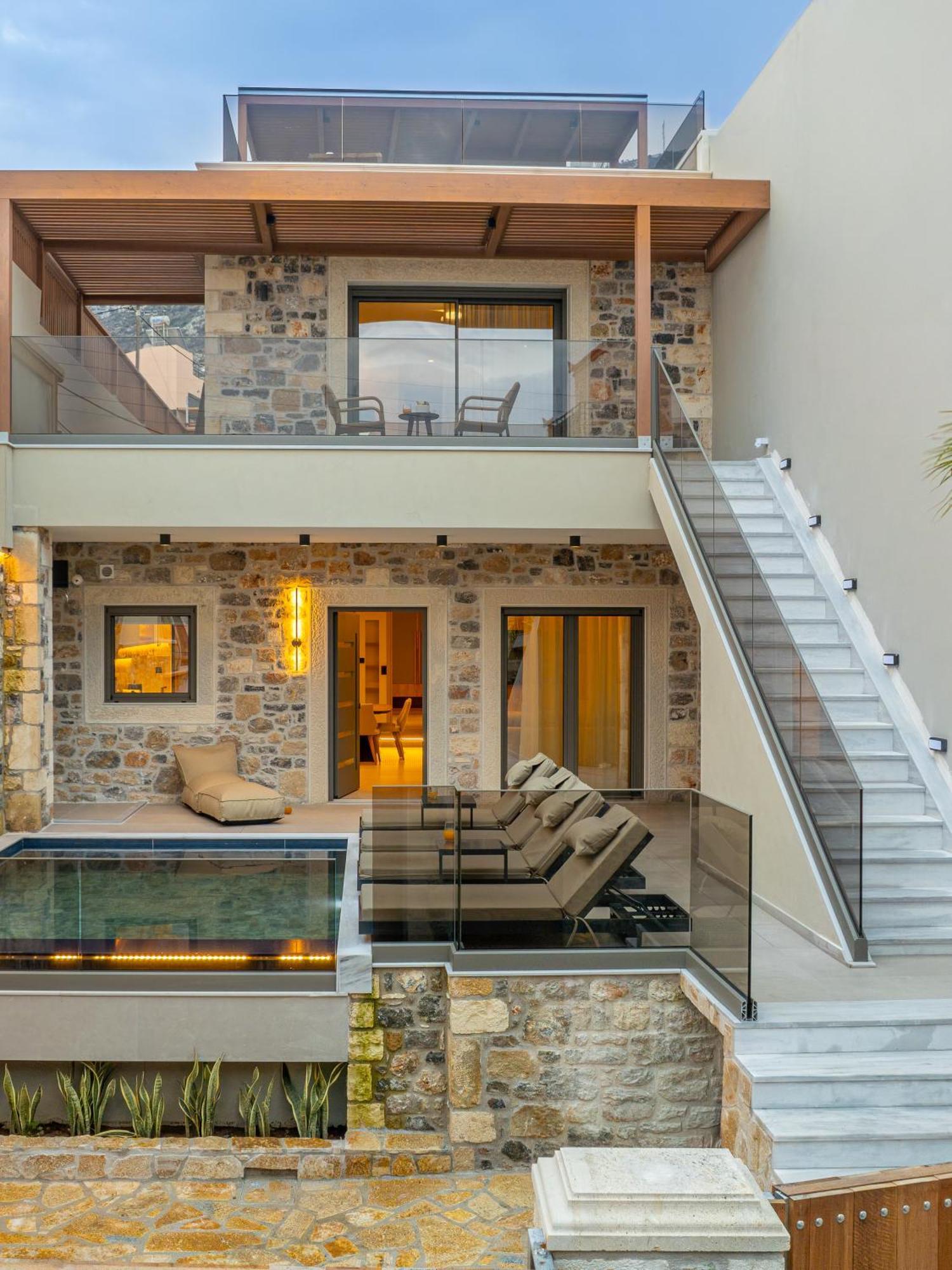 Villa Nicole - Private Pool & Rooftop Jacuzzi *
