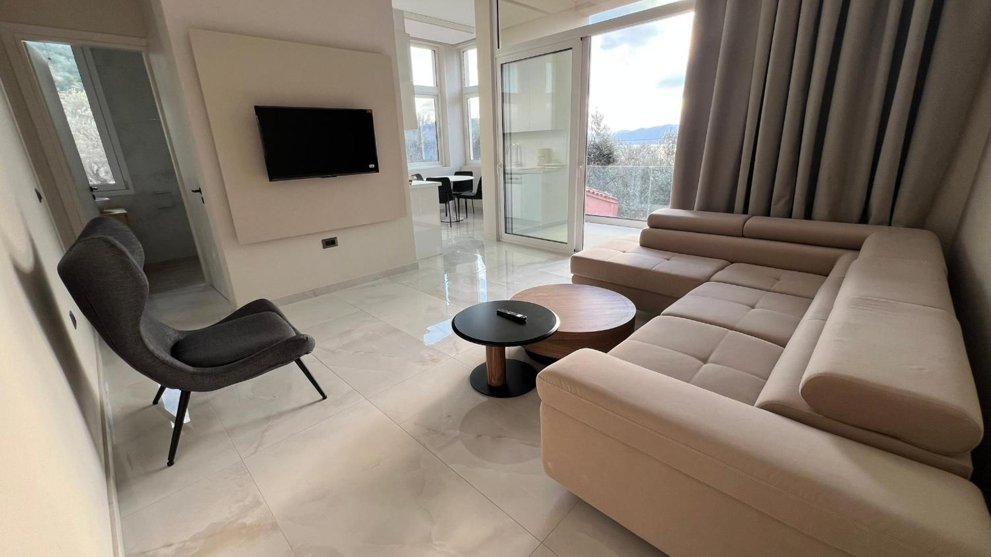 Apartment Presidential Sea View