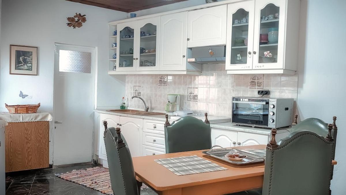 Nanas Mountain View House Holiday home Giannades