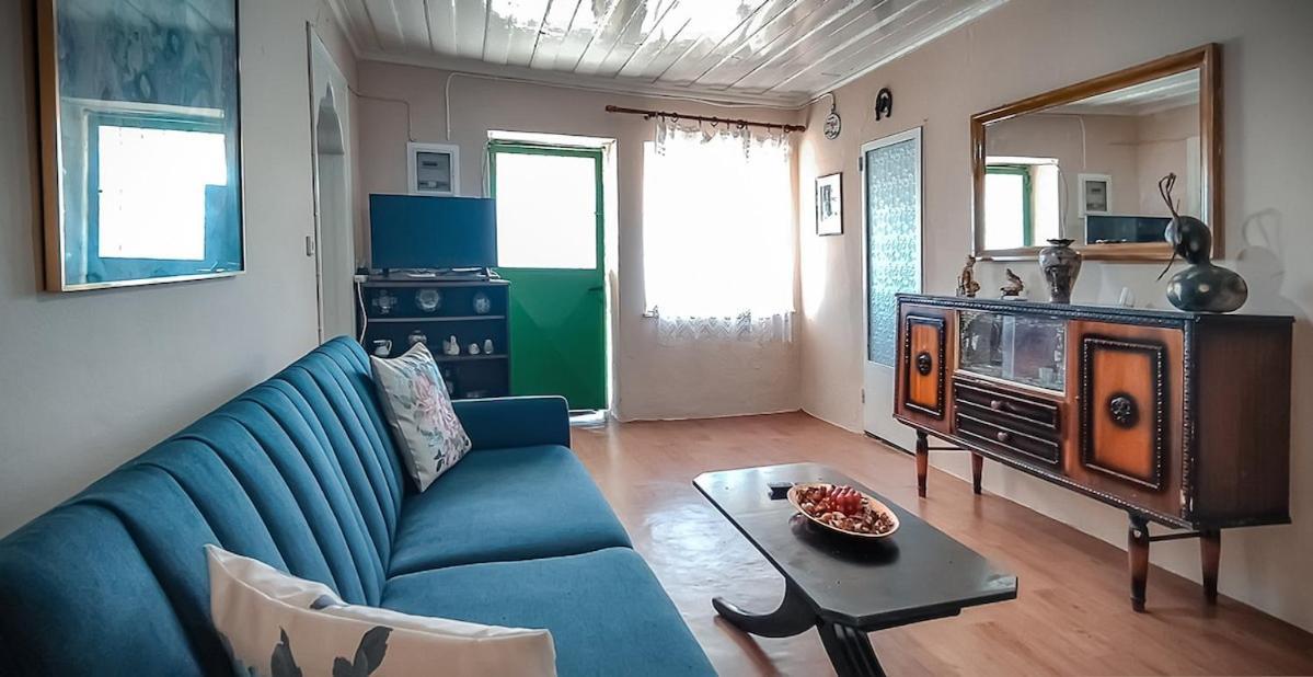 Nanas Mountain View House Holiday home *