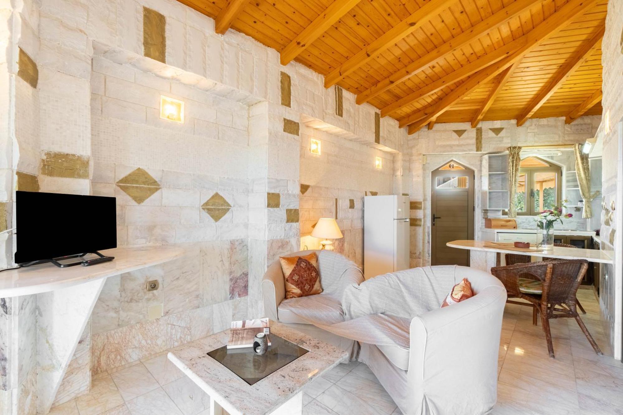 Apartment Paco's Luxury 19 Ozias