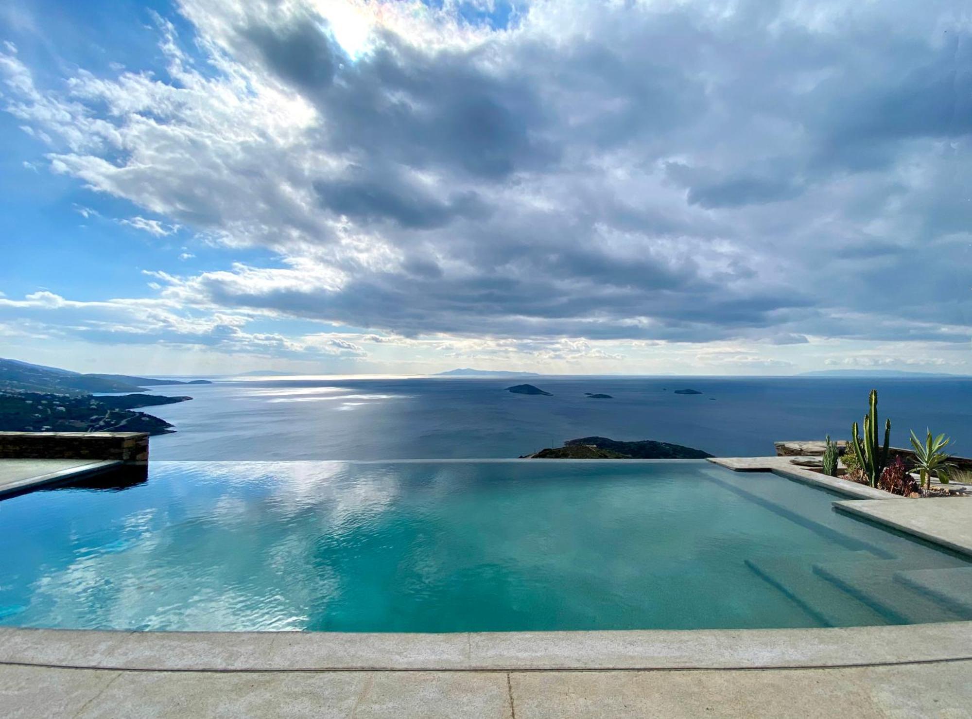 Andros Thea Luxury Villa Gavrio