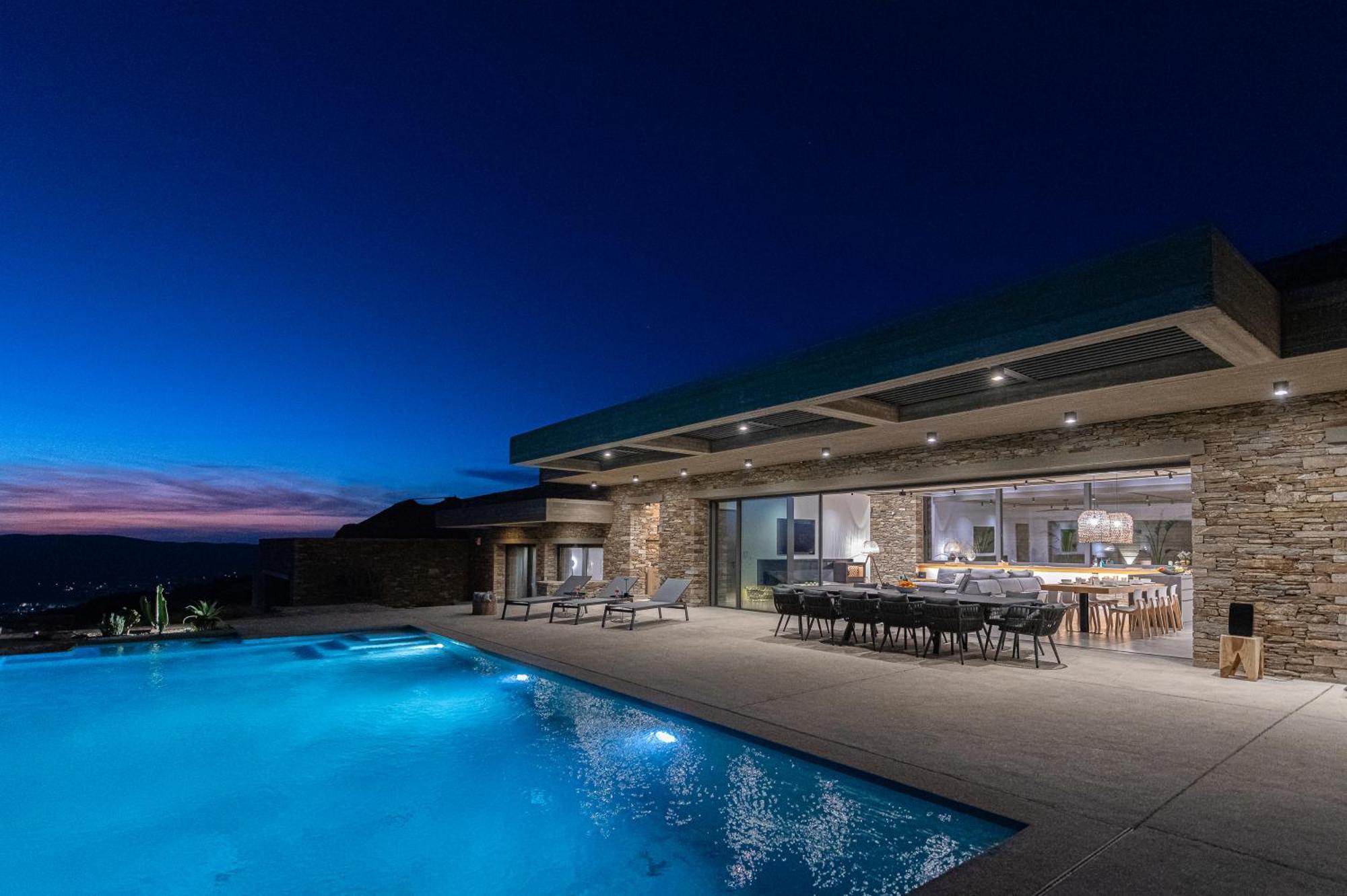 Andros Thea Luxury Villa *