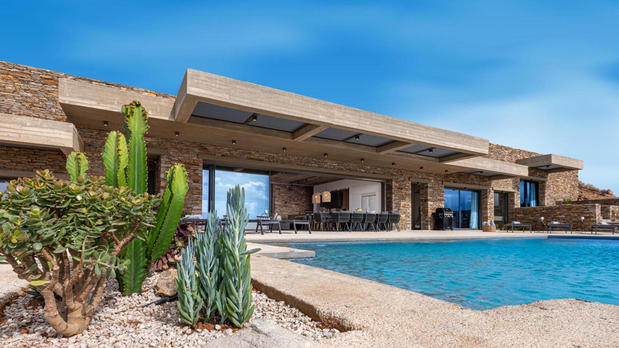 Andros Thea Luxury Villa Gavrio