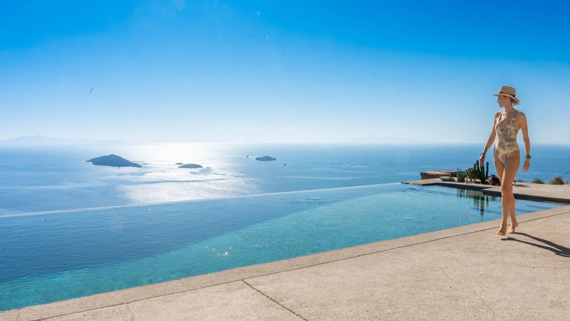 Andros Thea Luxury Villa