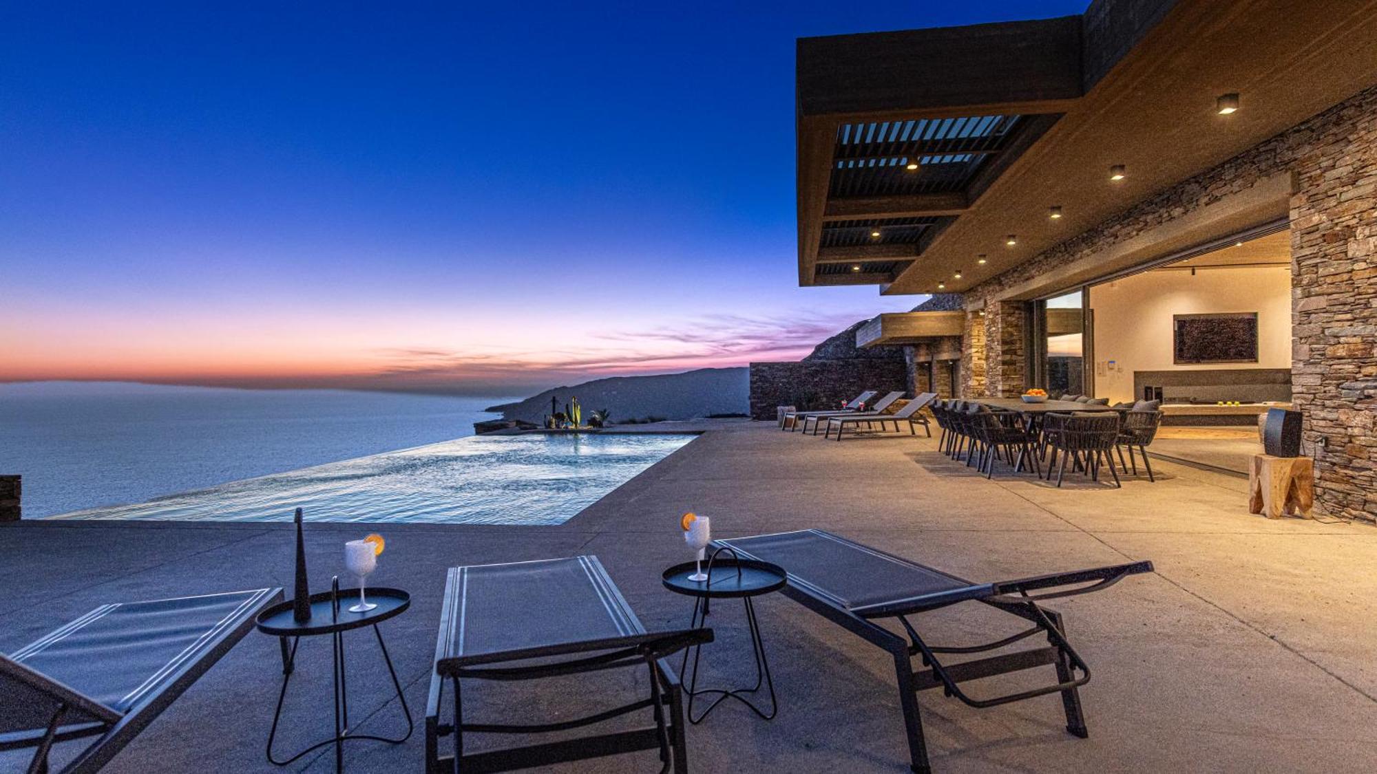 Andros Thea Luxury Villa Gavrio
