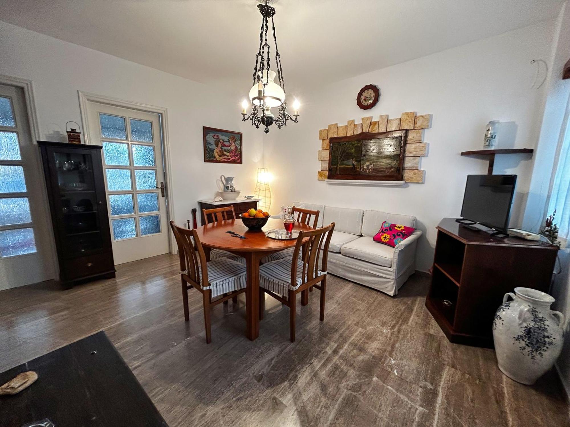 Dryades House In Kinidaros Naxos City