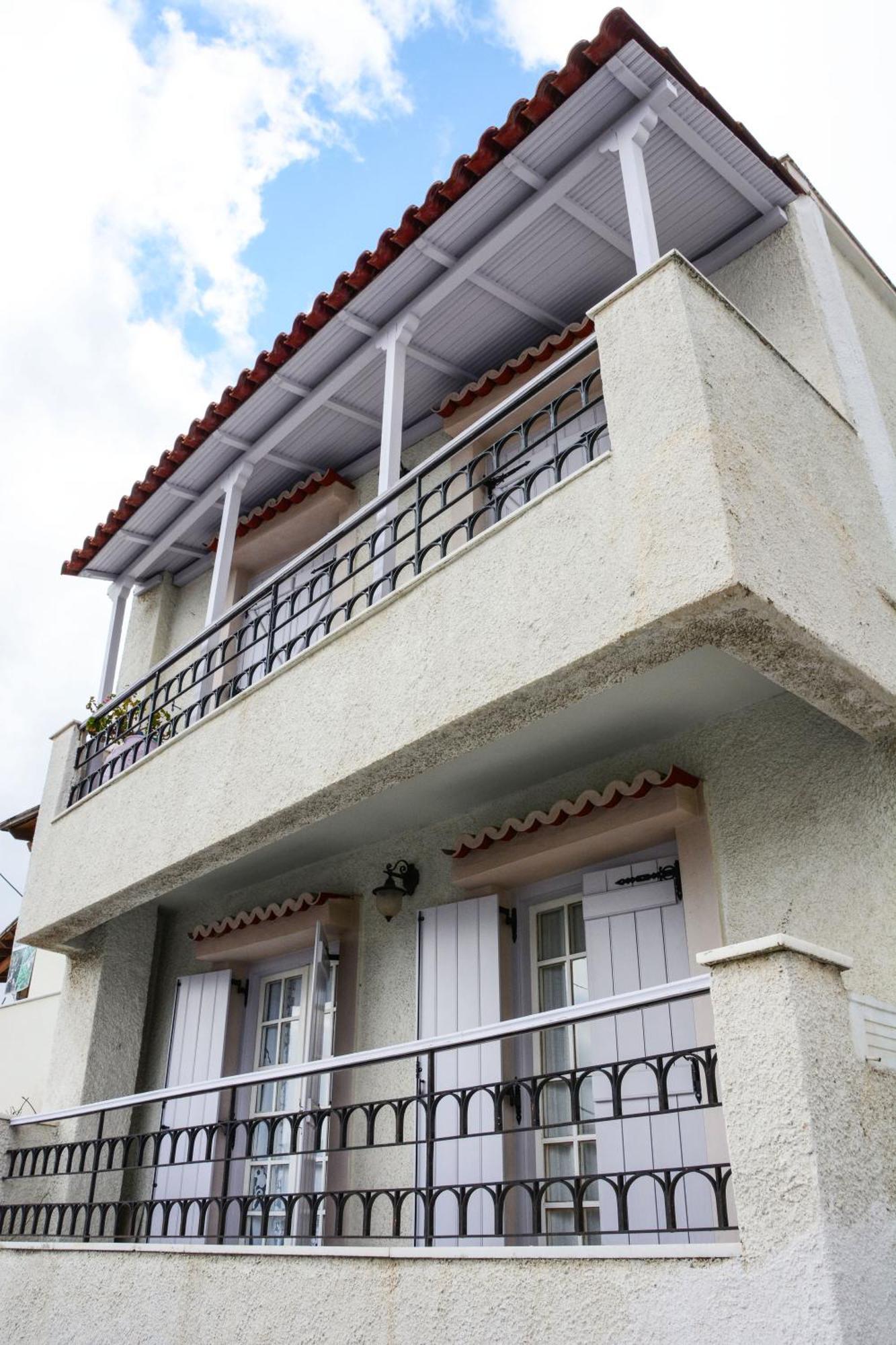Dryades House In Kinidaros Apartment