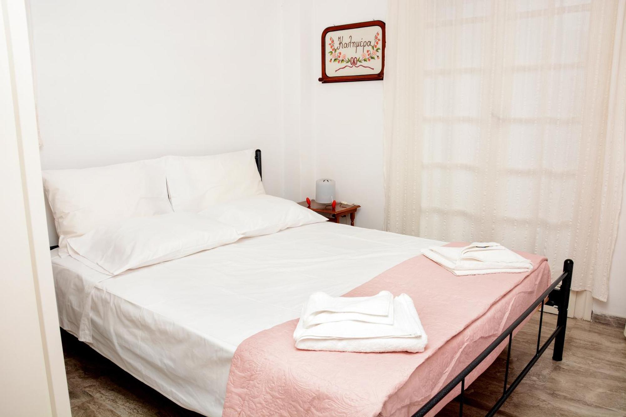 Apartment Dryades House In Kinidaros Naxos City