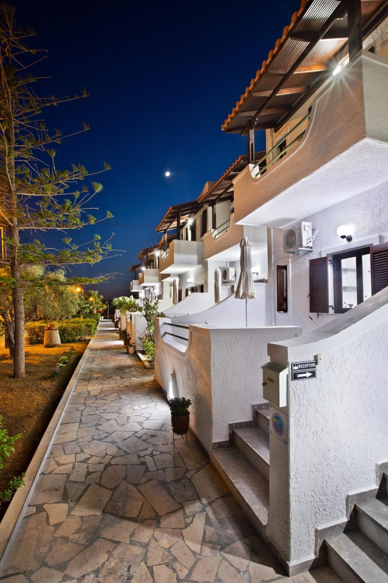 With Sea View - Creta Apartment
