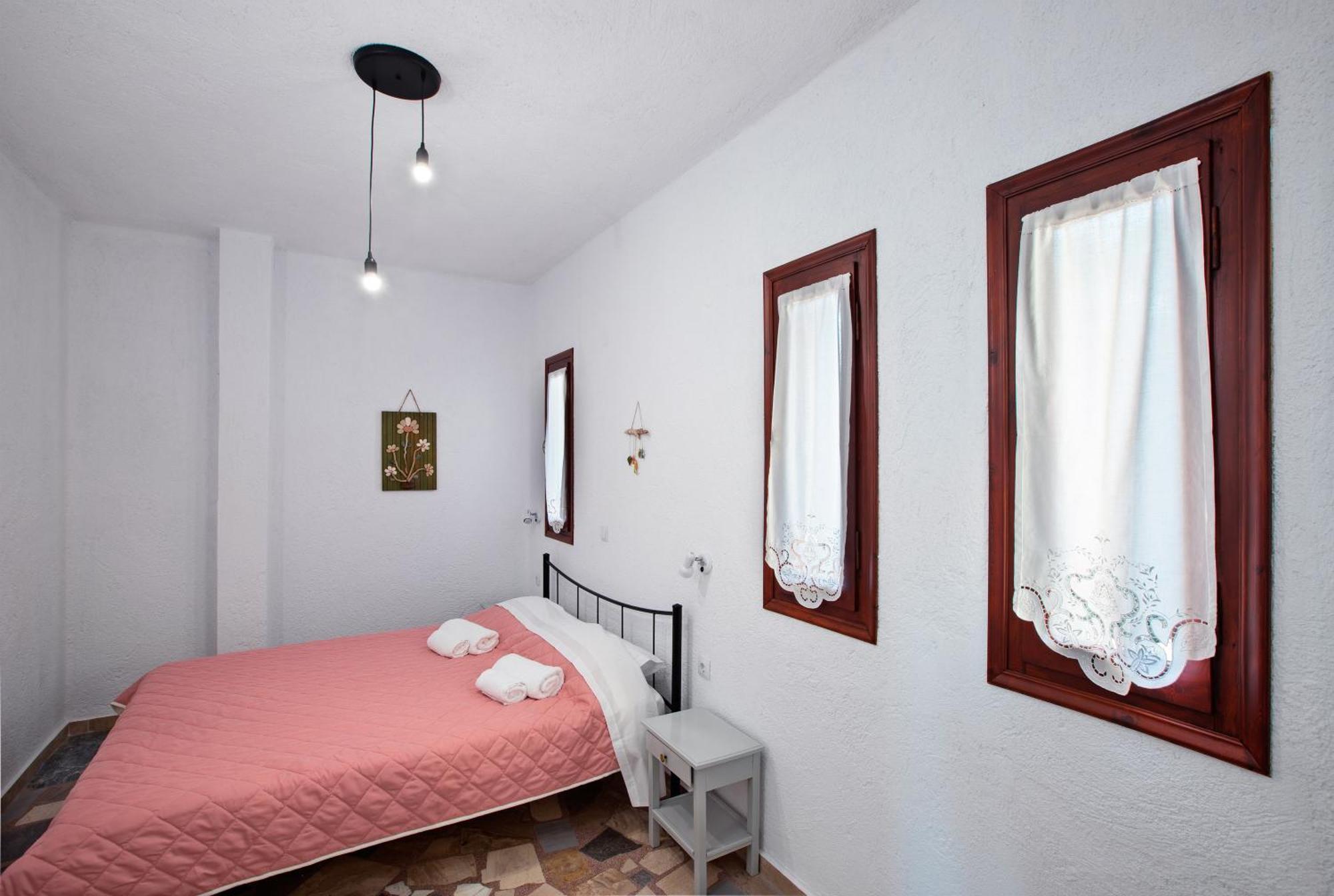 Apartment With Sea View - Creta *