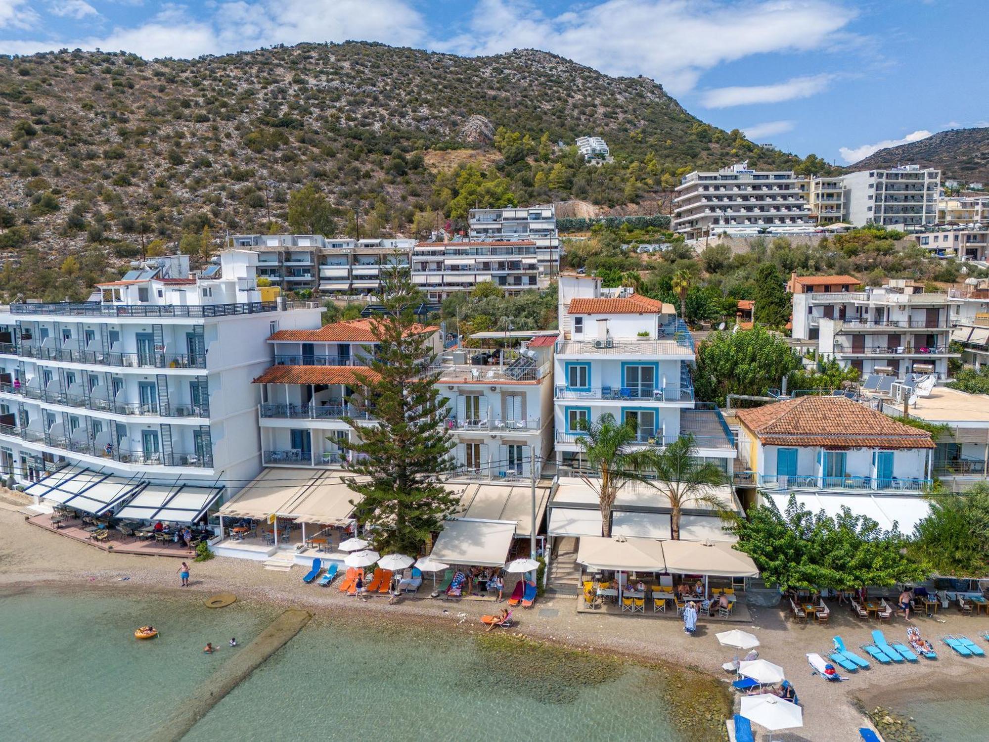 Guest house Golden Moon Tolo