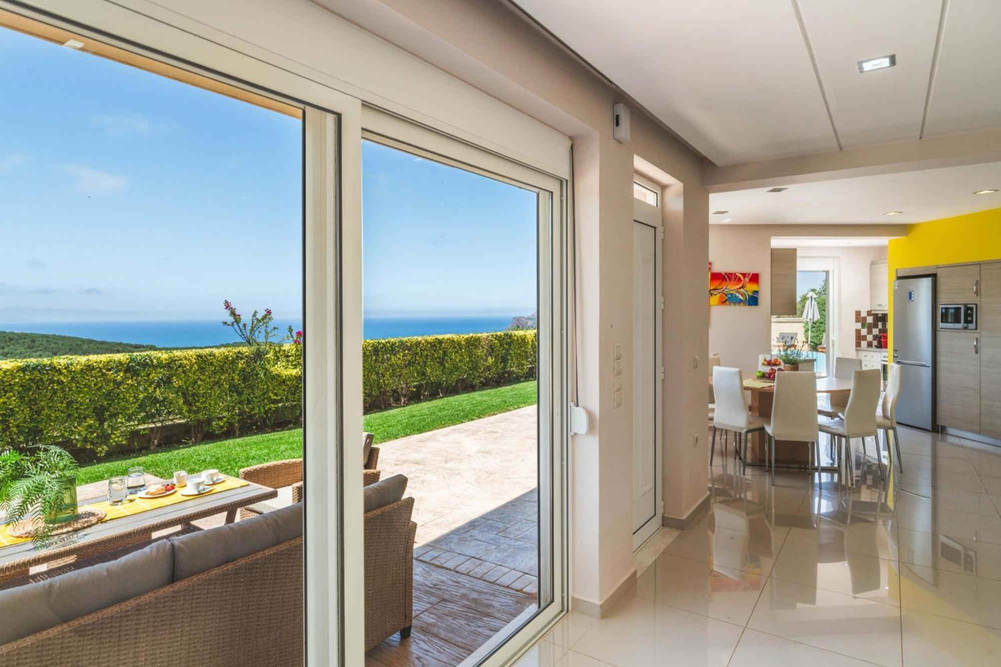 Ariella With Sea View Villa Agia Marina (Crete)