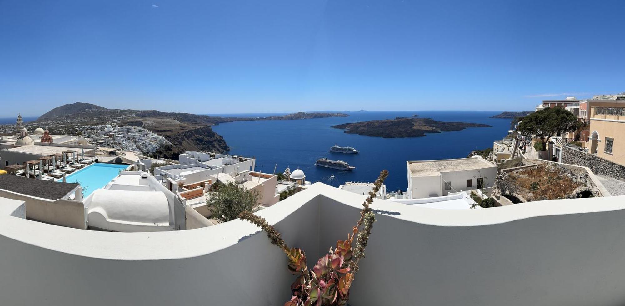 Holiday home Dali Danae Fira (Santorini)