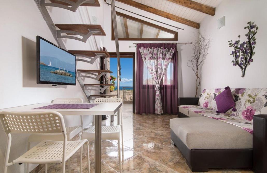 Simon Prive Aparthotel Vourvourou