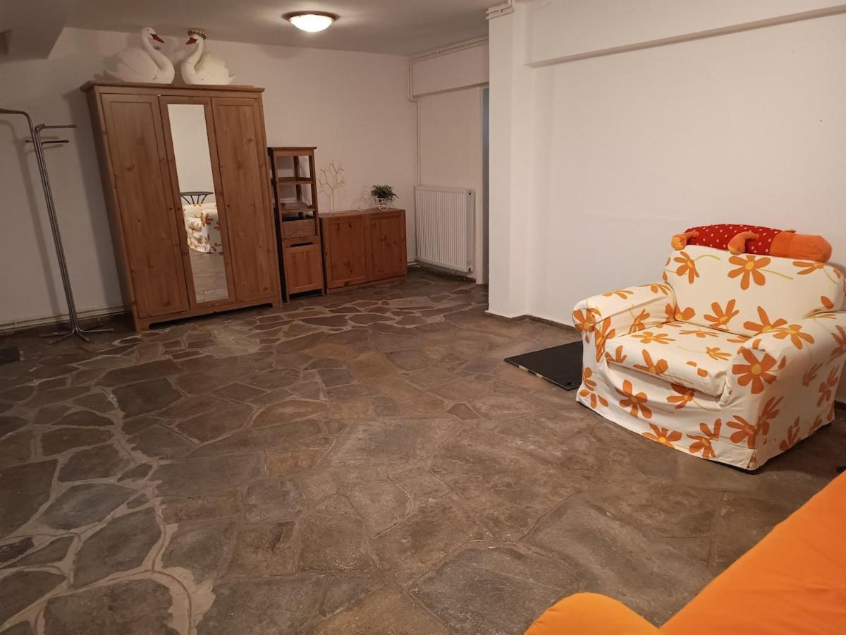 Elegant Maisonette In Holiday home Pefkochori
