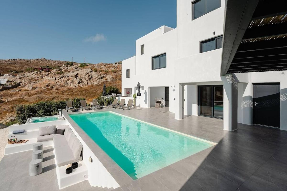 Elysee, 4 Bedroom Naxos City