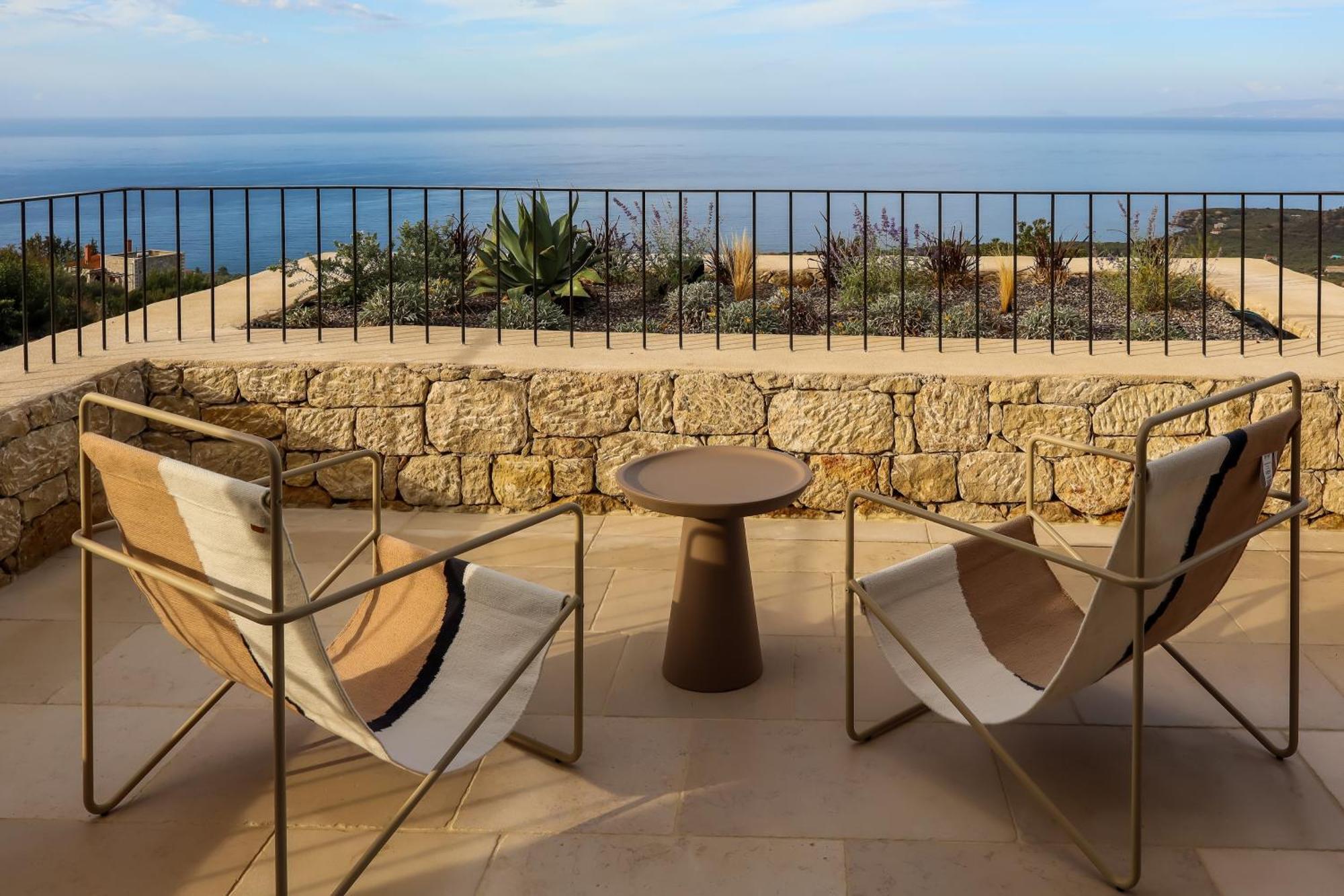 Mantri Villa, A Celestial Retreat With Endless Blue, By Thinkvilla * Neokhorion (Messenia)