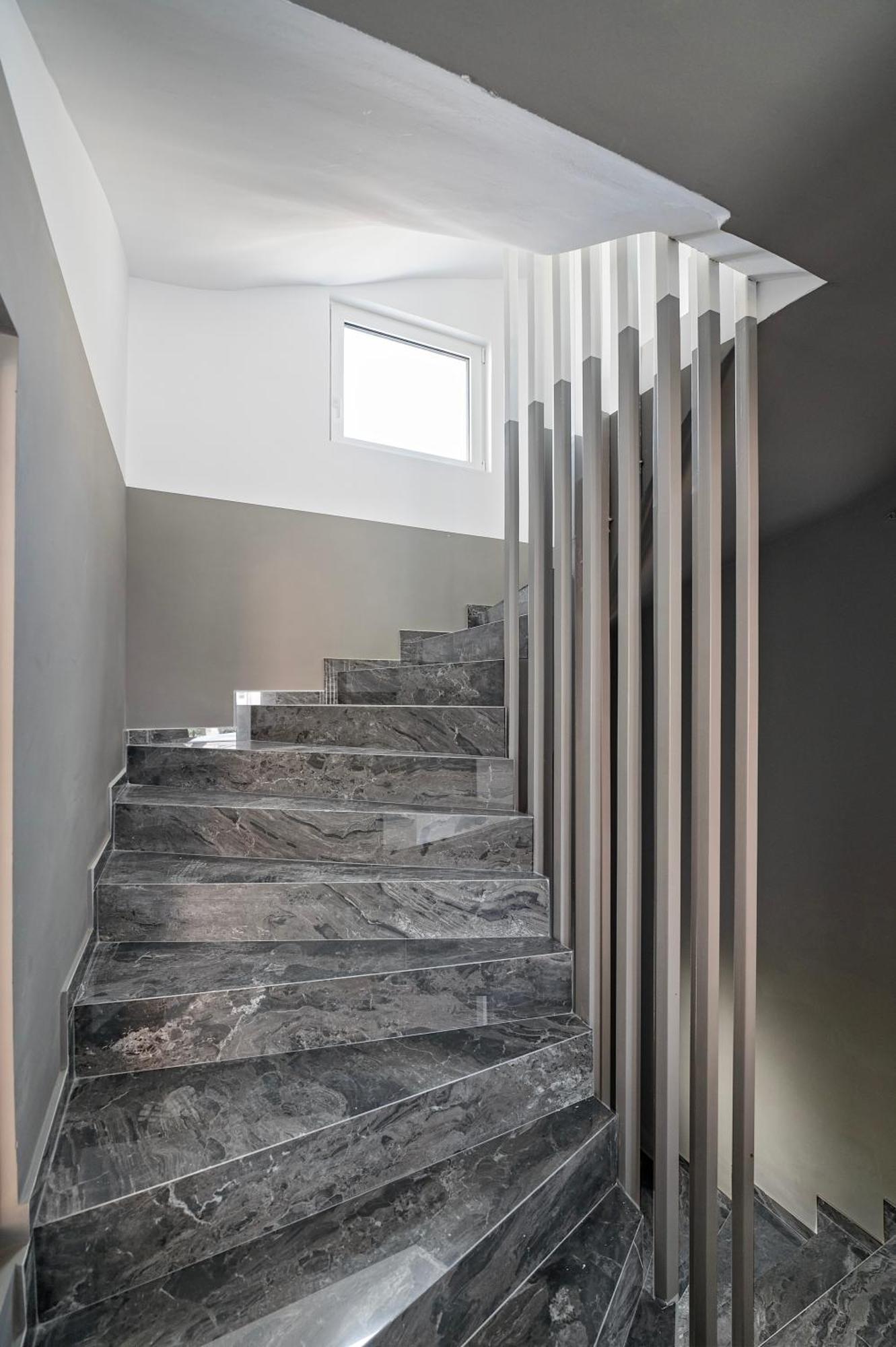 Dream View Maisonette Glyfada With Jacuzzi *