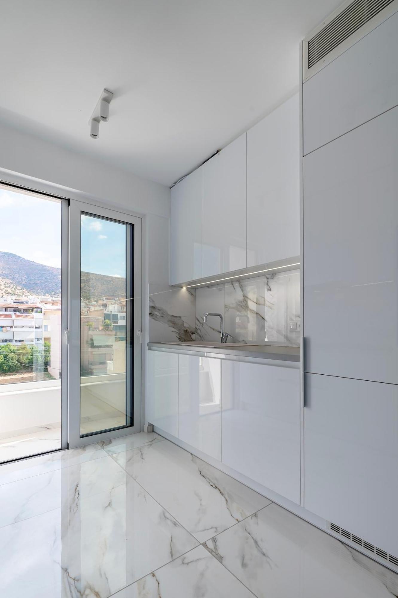 Dream View Maisonette Glyfada With Jacuzzi Apartment Athens